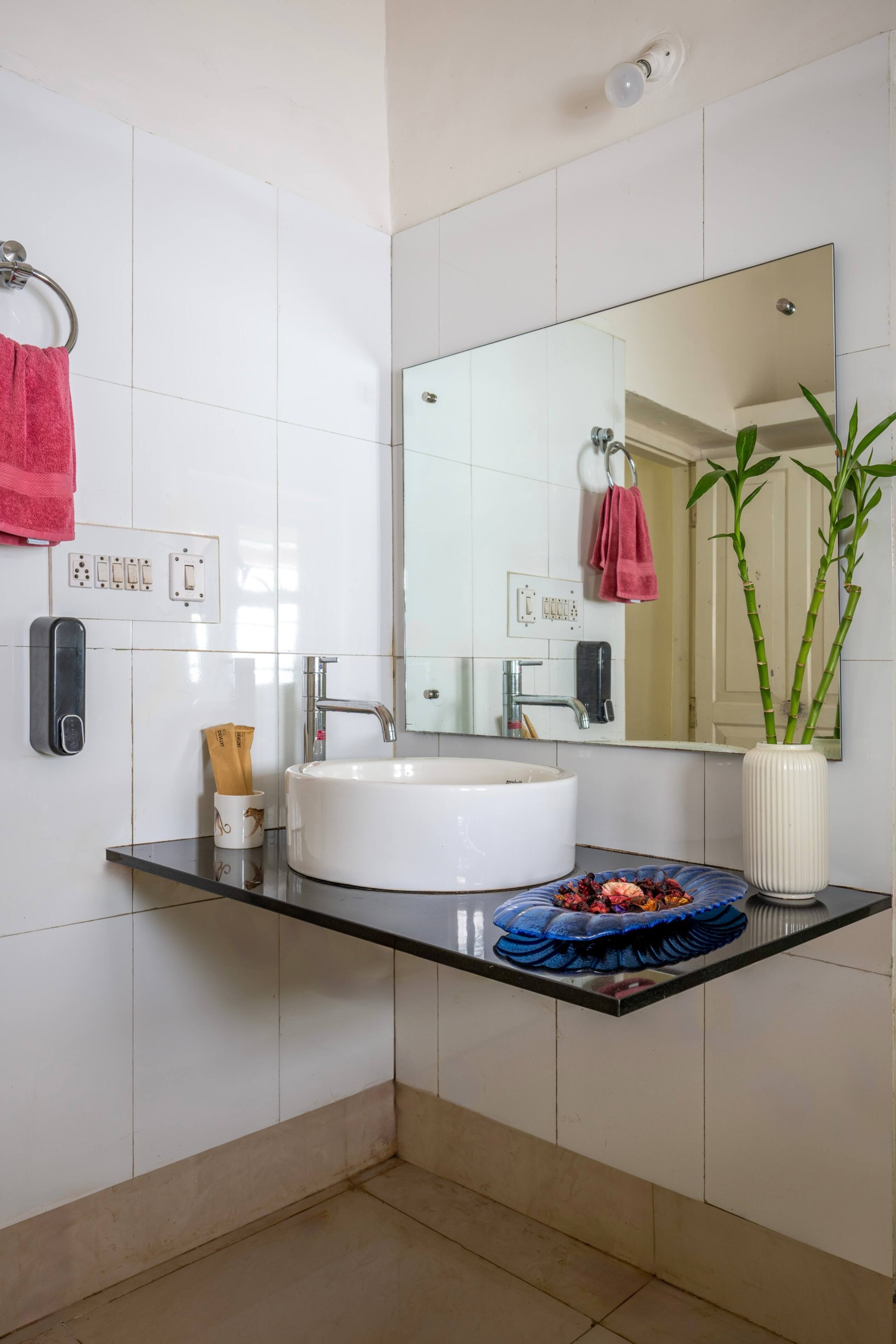 The Annexure by Raho Remote Work Estate Stay 21