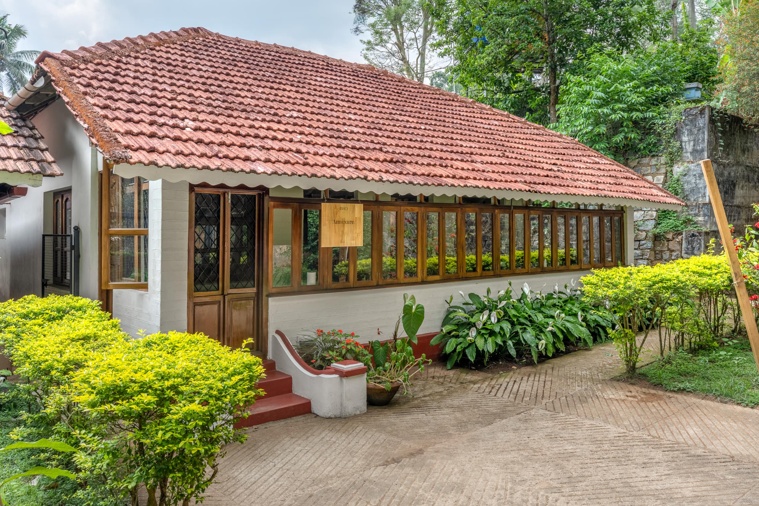 The Annexure by Raho Remote Work Estate Stay 6