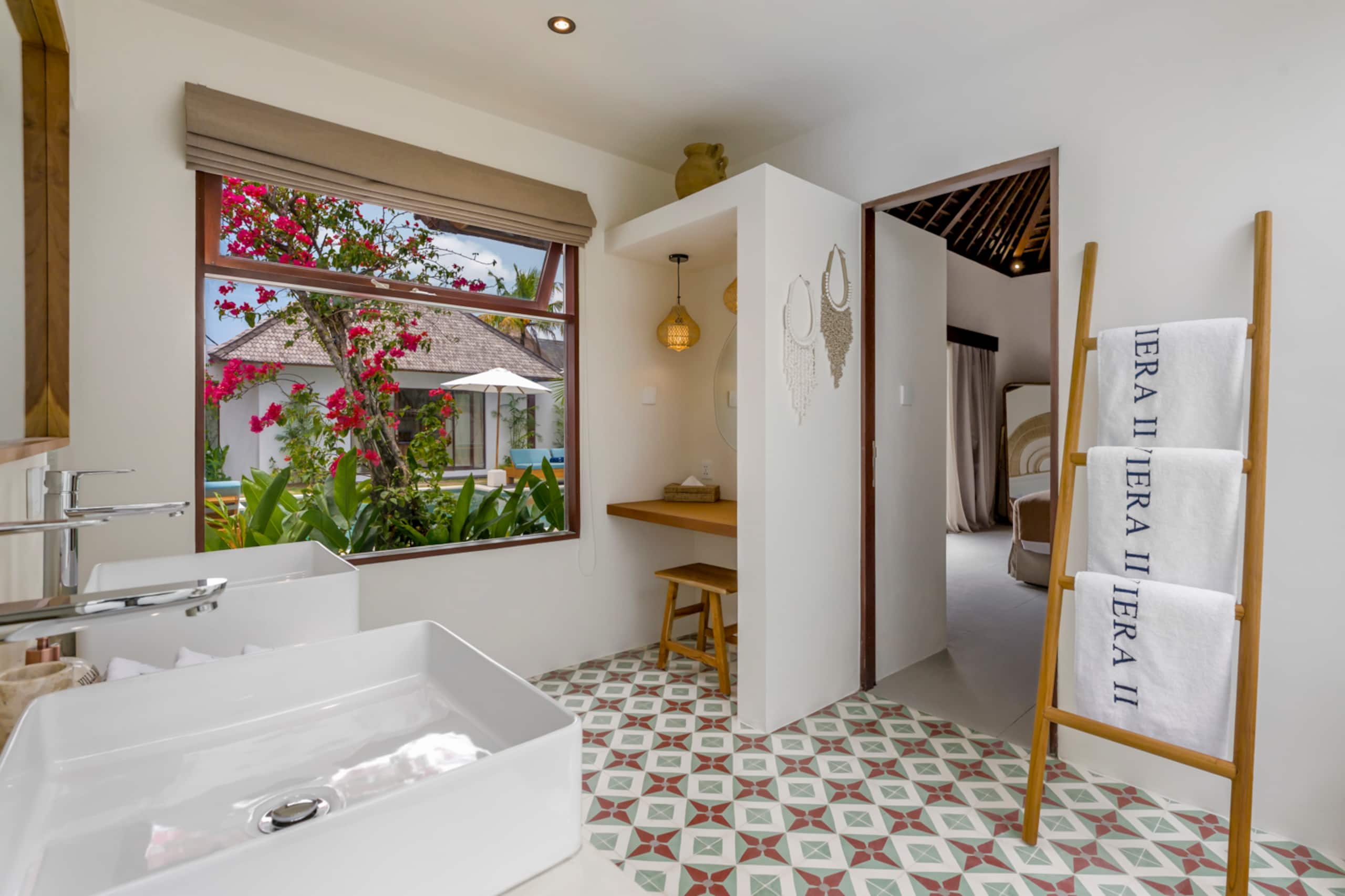 New 6BR Majestic Villa close to beach / Seminyak 6