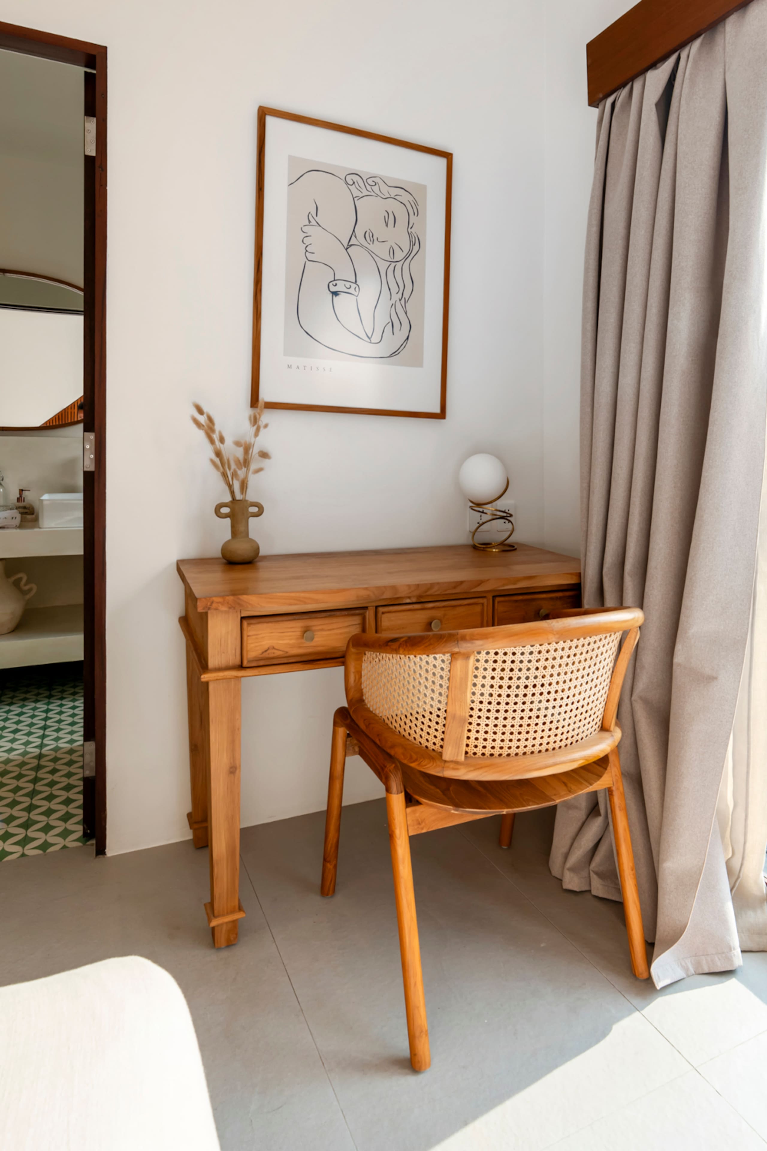 New 6BR Majestic Villa close to beach / Seminyak 36