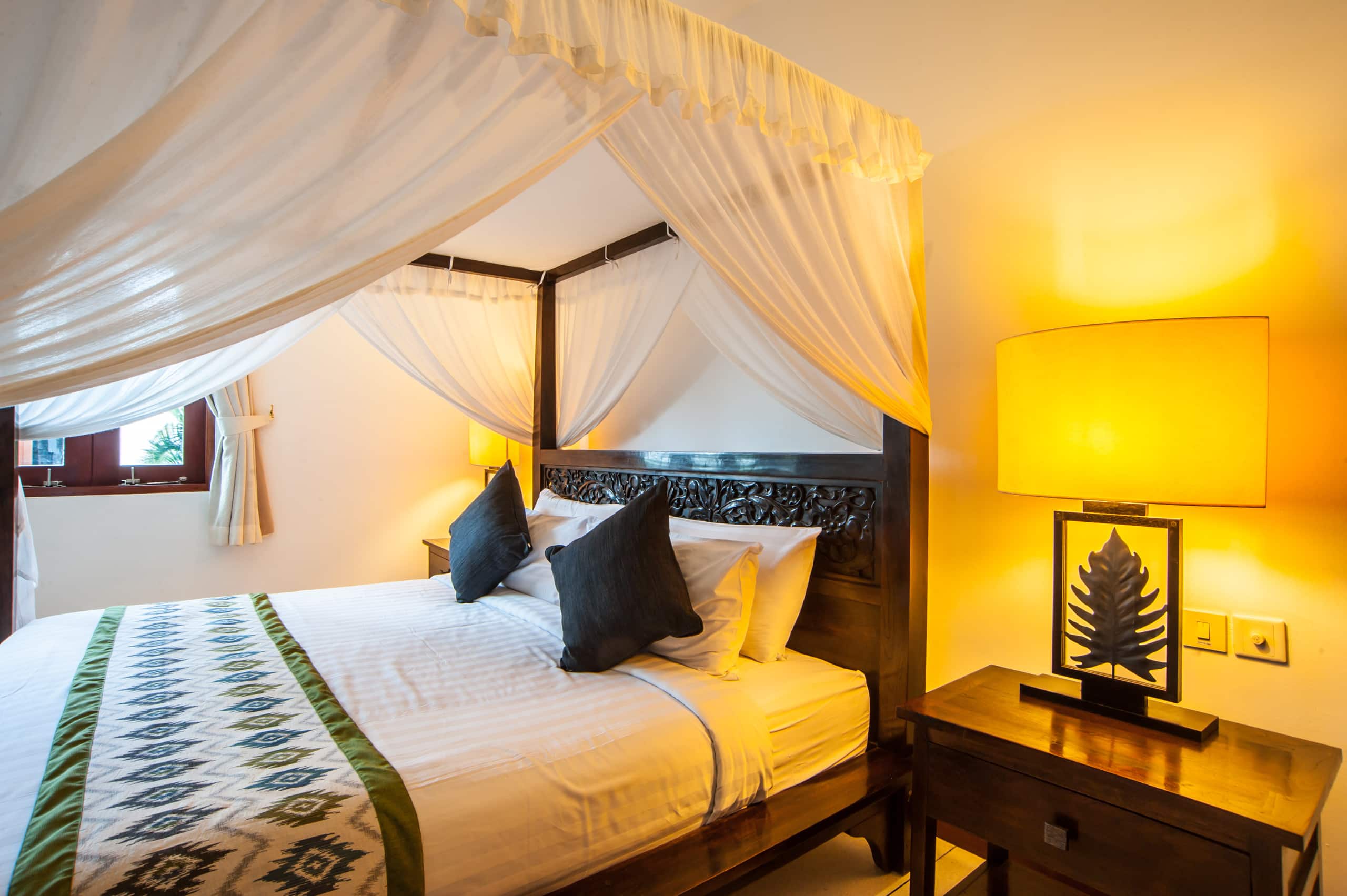 Luxury Villa, Staffed with Chef, Central Seminak 25