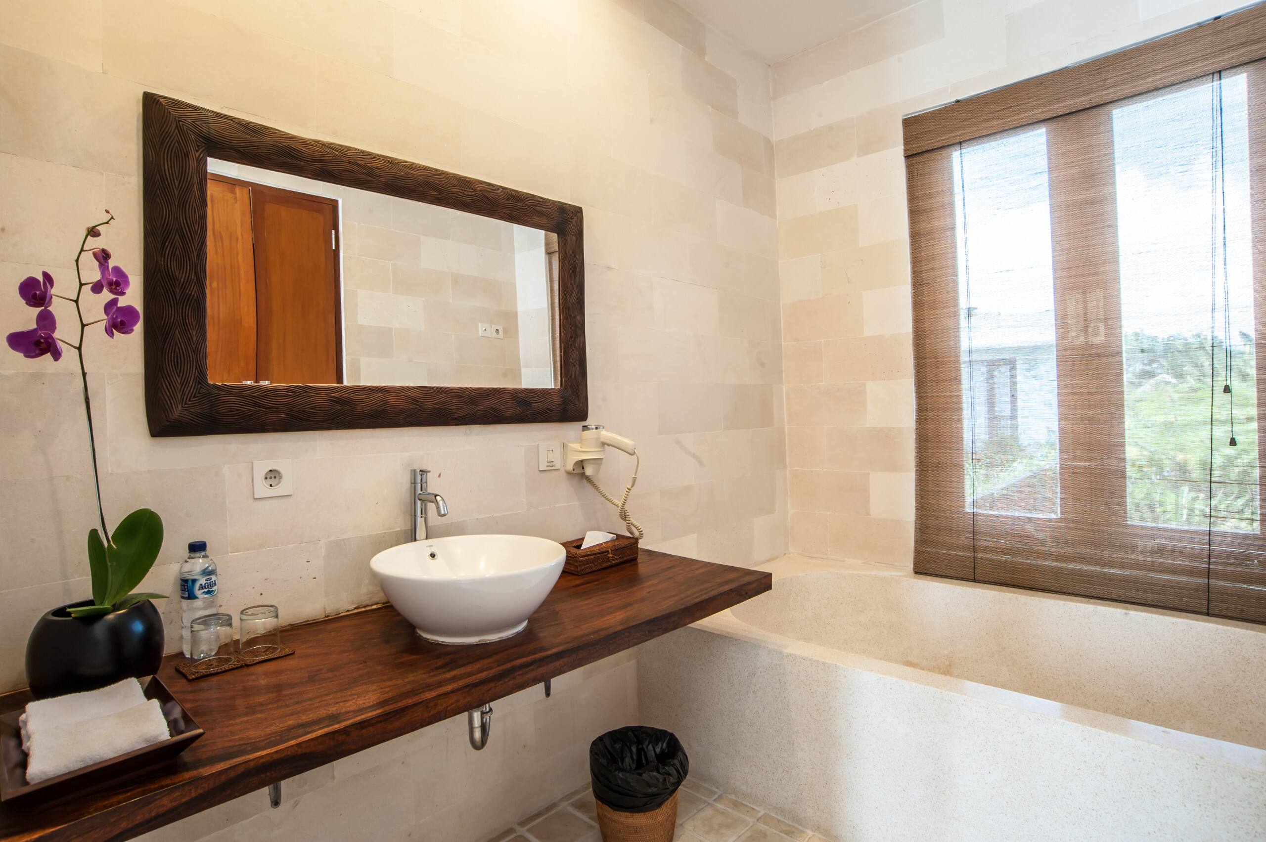 Luxury Villa, Staffed with Chef, Central Seminak 30