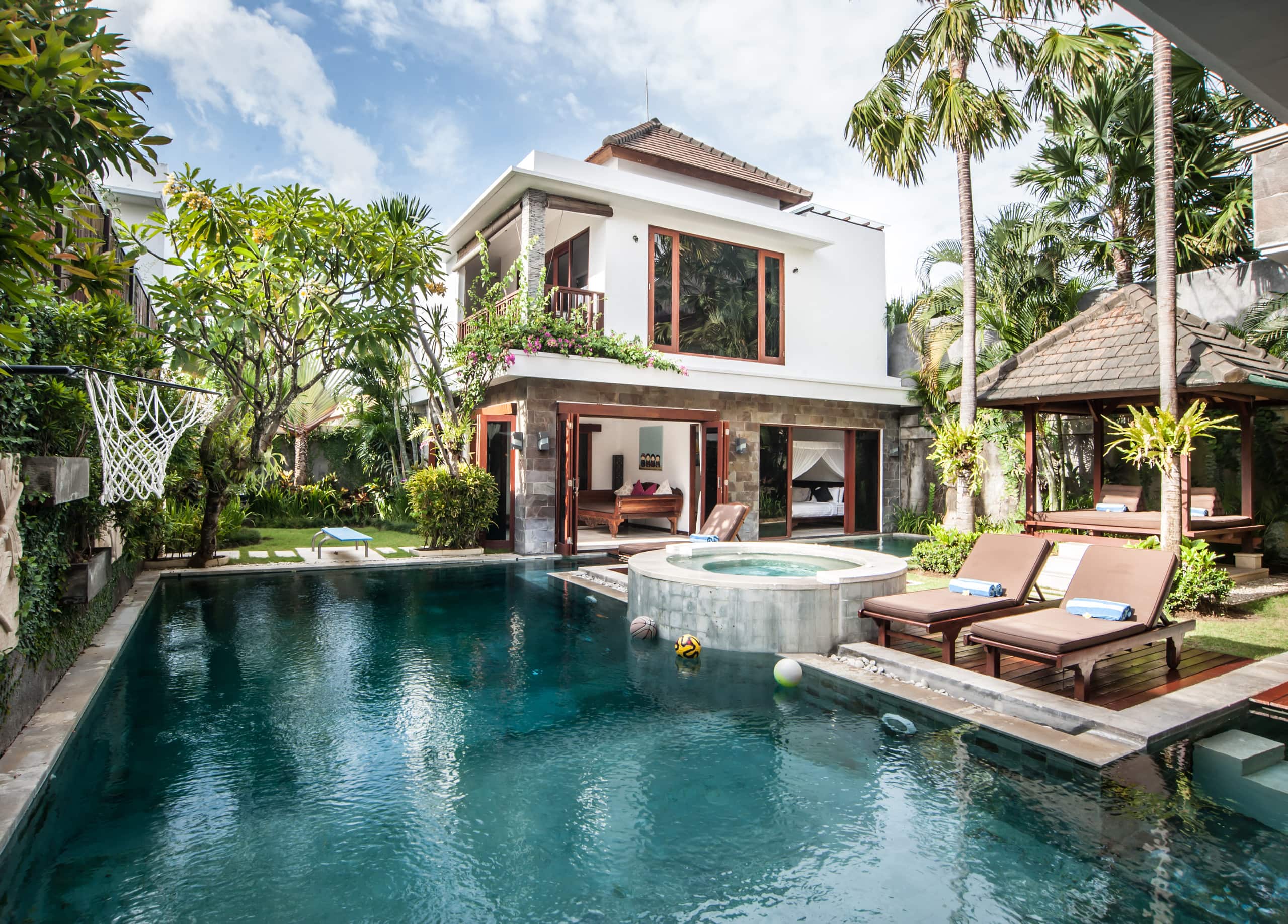 Luxury Villa, Staffed with Chef, Central Seminak 36