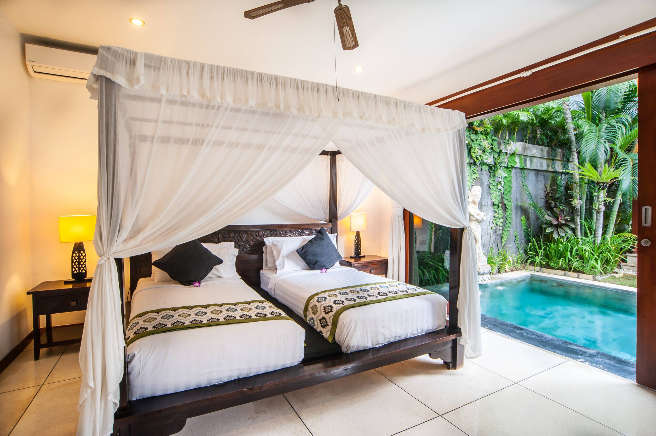 Luxury Villa, Staffed with Chef, Central Seminak 14