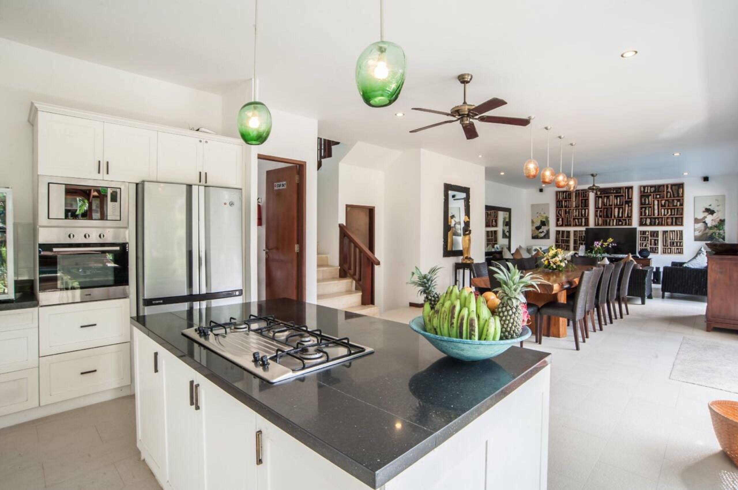 Luxury Villa, Staffed with Chef, Central Seminak 11