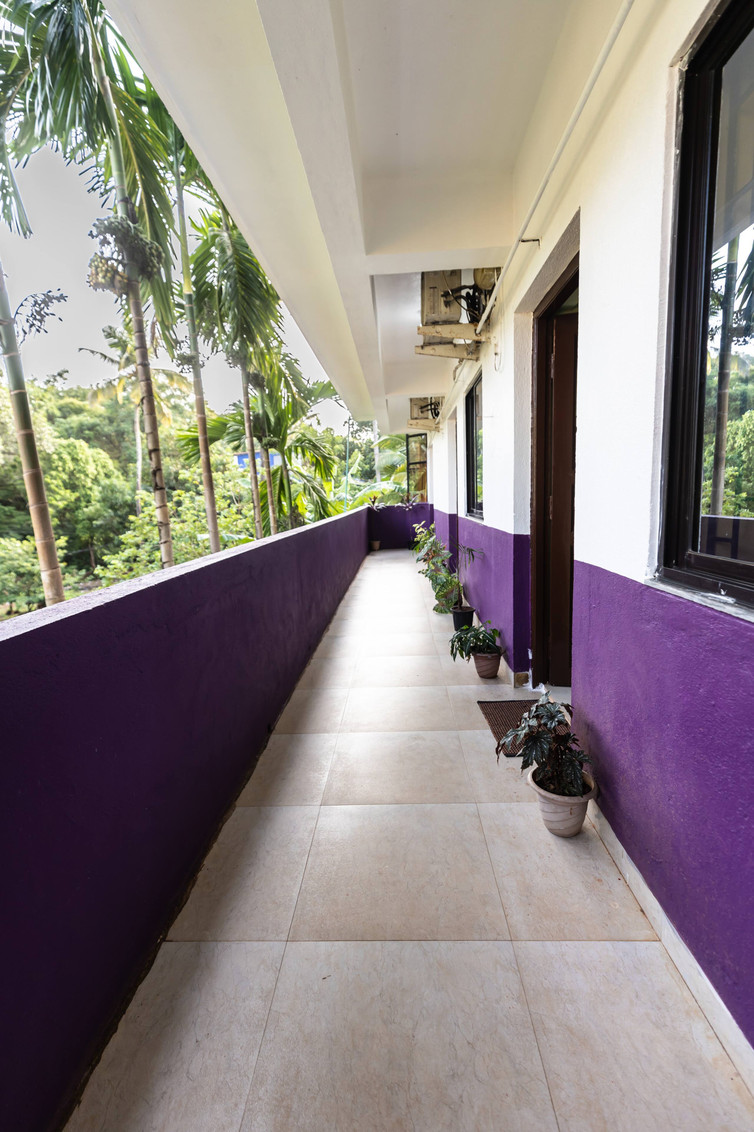ColoursFly Hotel 17