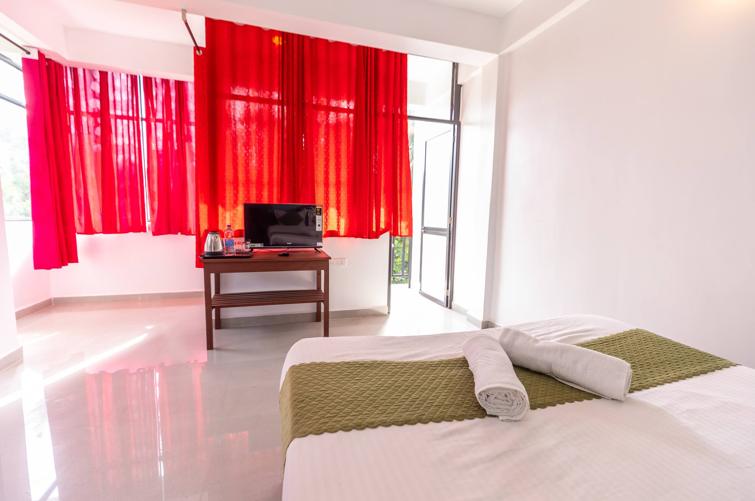 ColoursFly Hotel 14