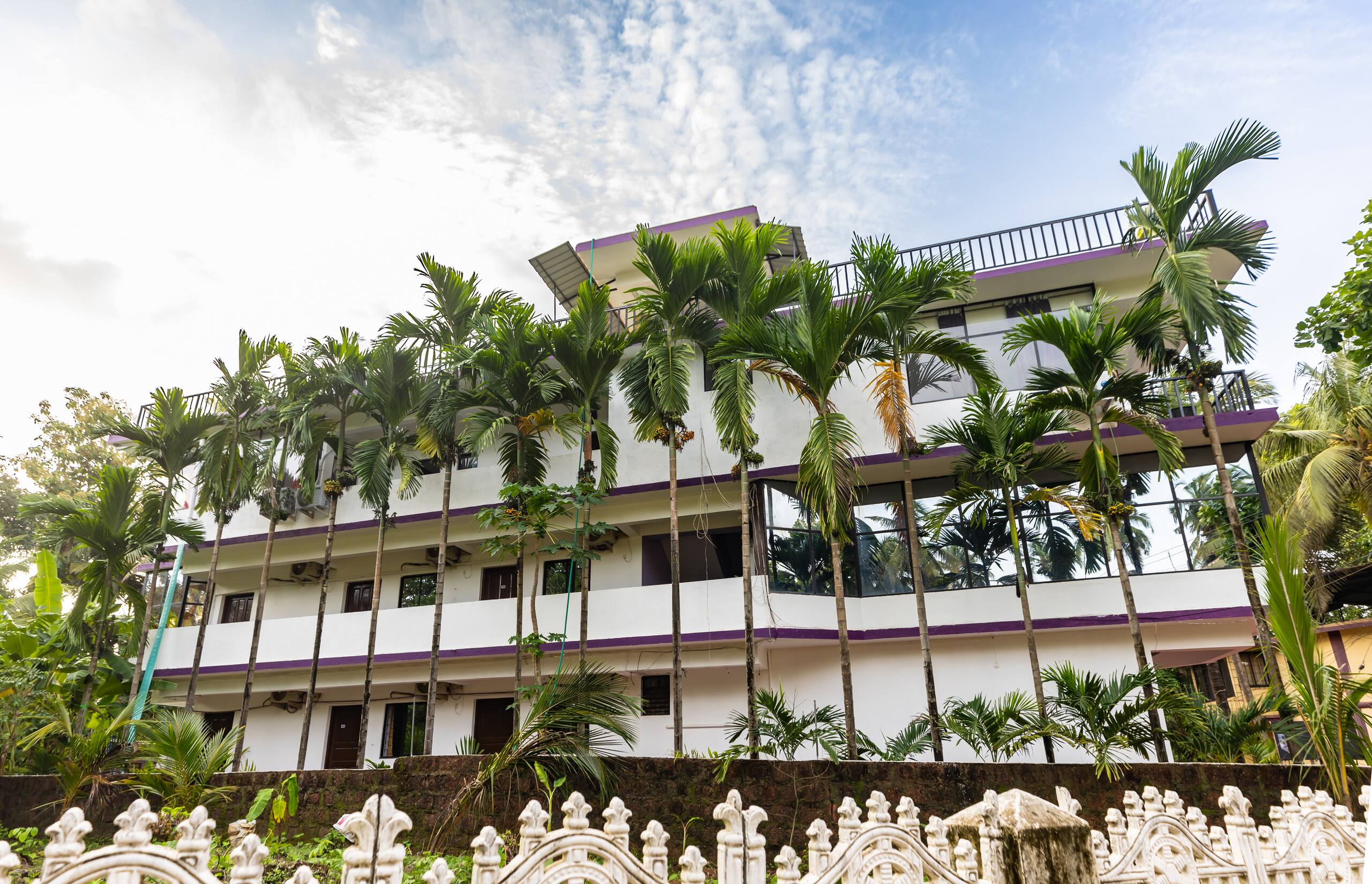 ColoursFly Hotel 16