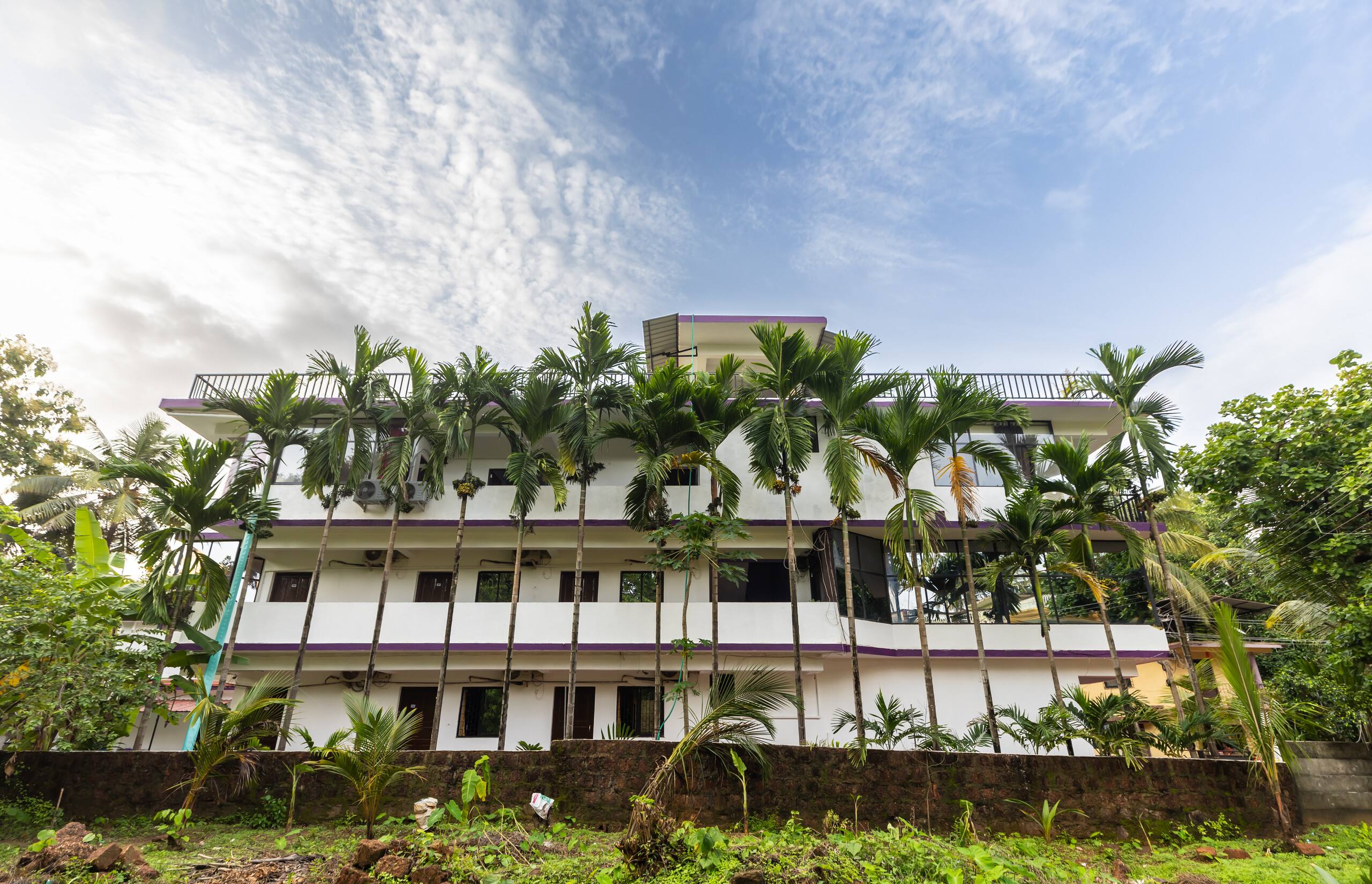 ColoursFly Hotel 18
