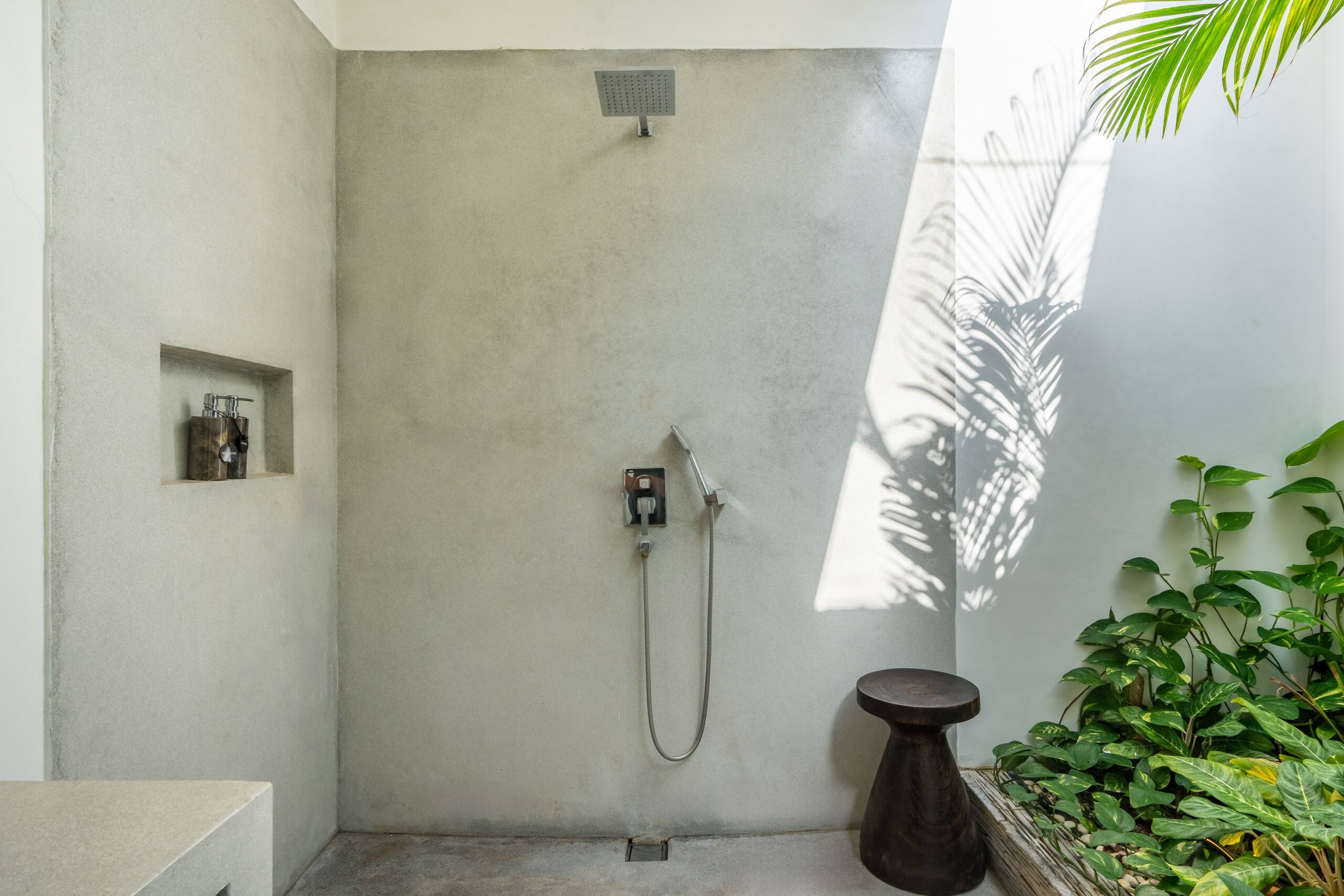 Private Pool 30
