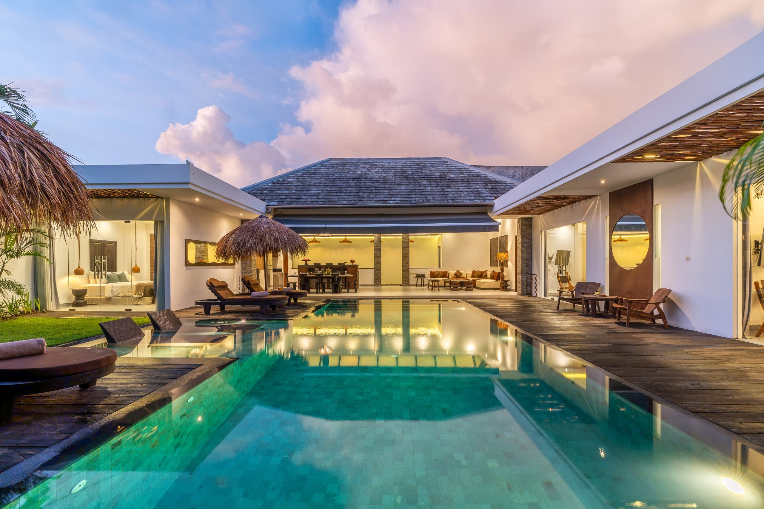 Private Pool 1