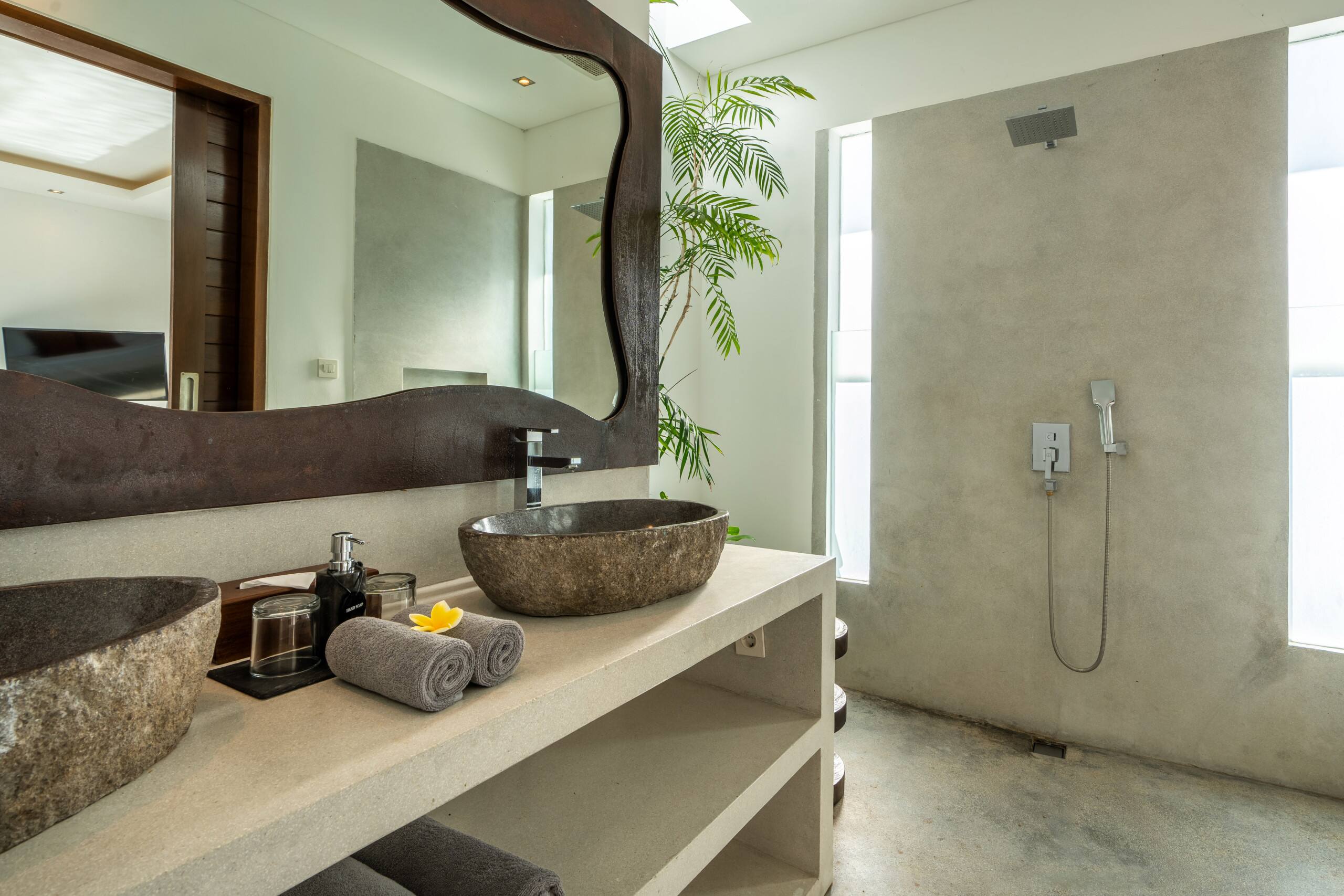 Private Pool 29