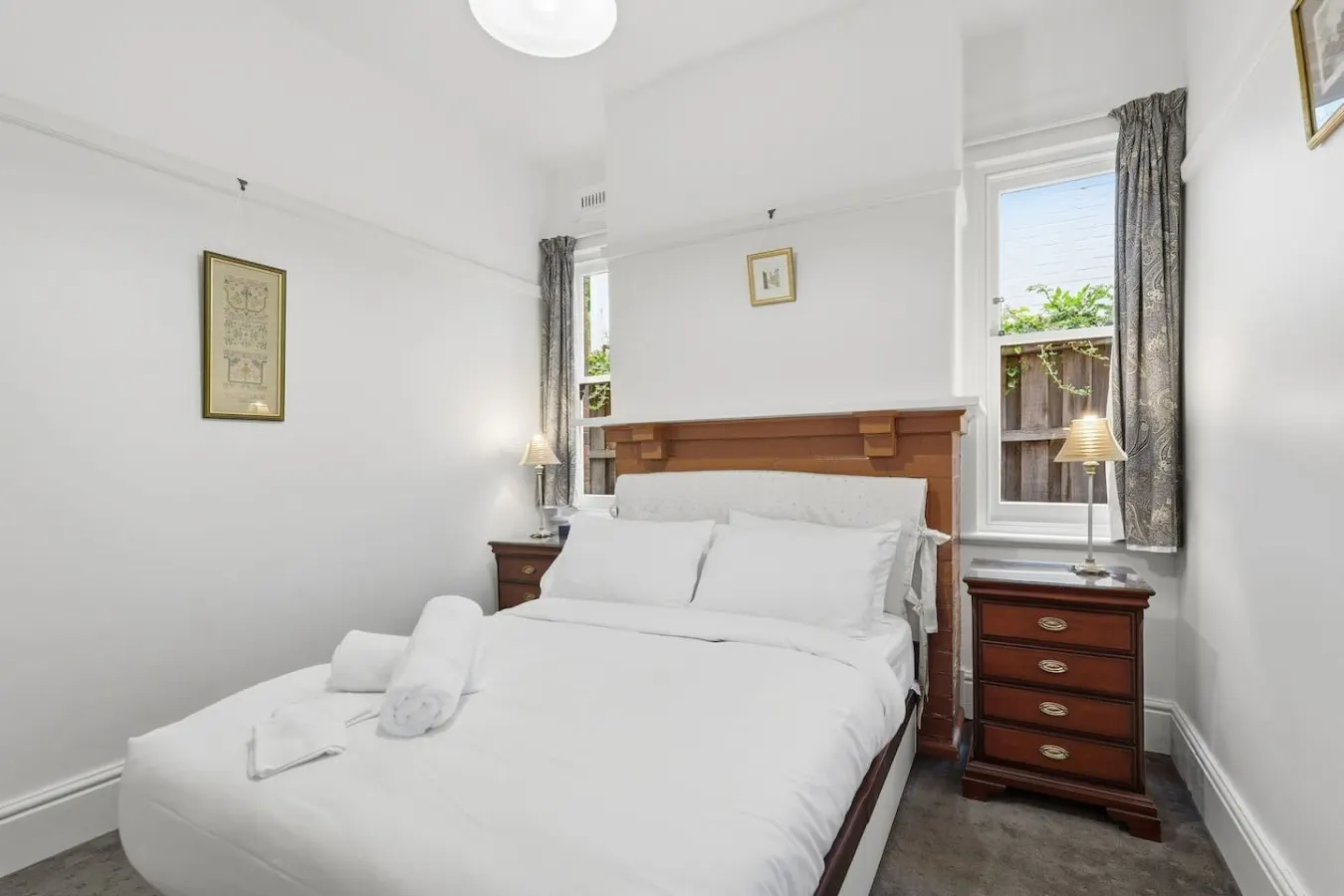 Heritage Sandy Bay Apartment, Walk to Cafes & Uni 10