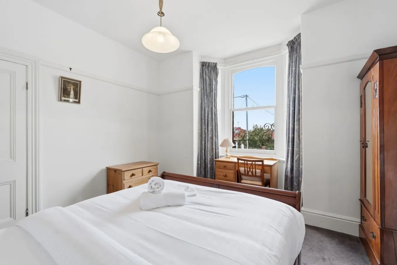 Heritage Sandy Bay Apartment, Walk to Cafes & Uni 12