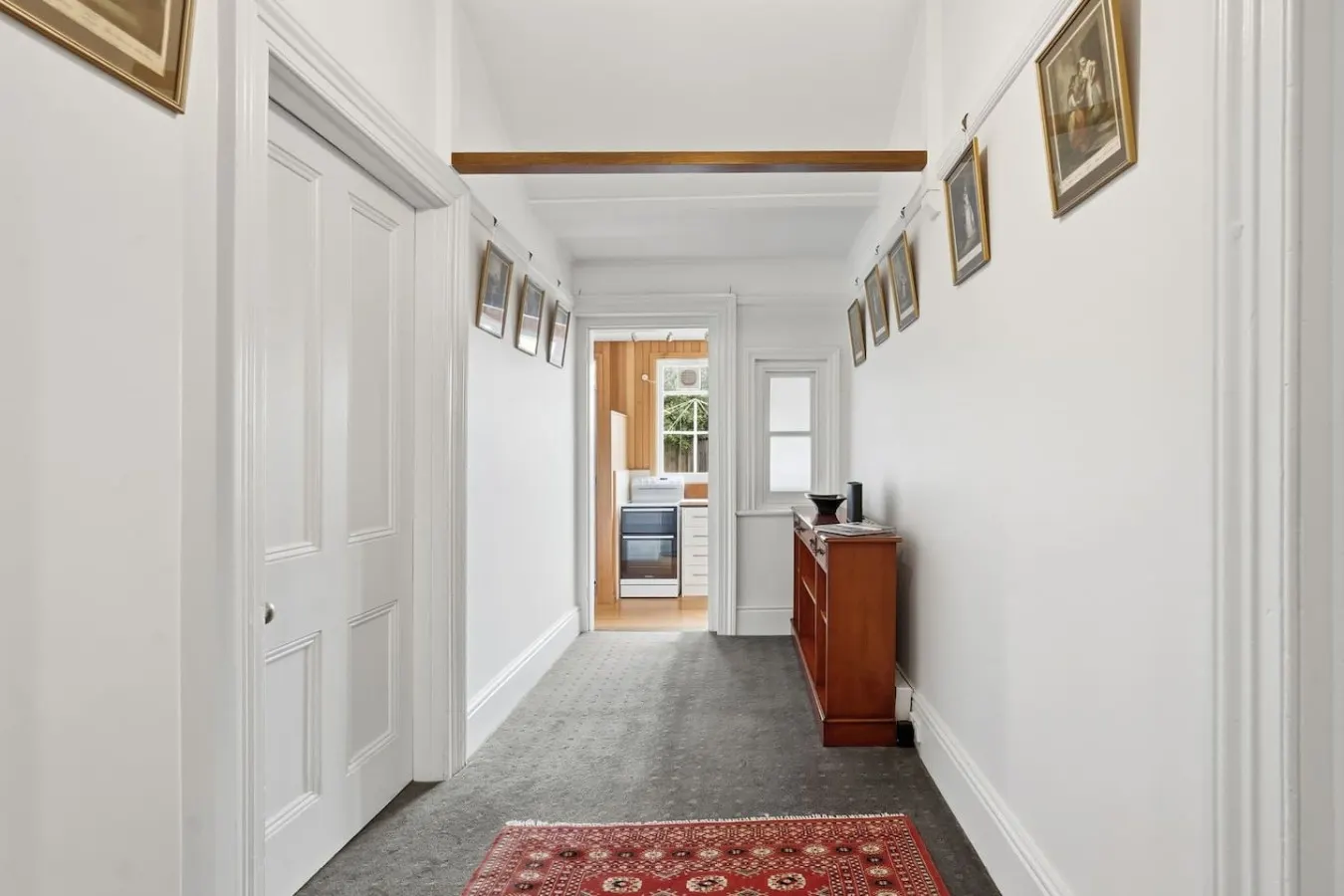 Heritage Sandy Bay Apartment, Walk to Cafes & Uni 18