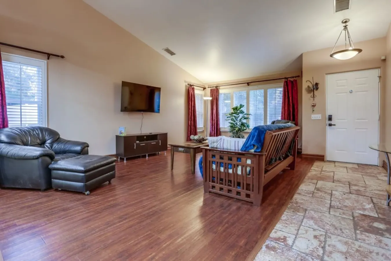 Villa Bernardo -4BR- Game Room & Family Fun! 7
