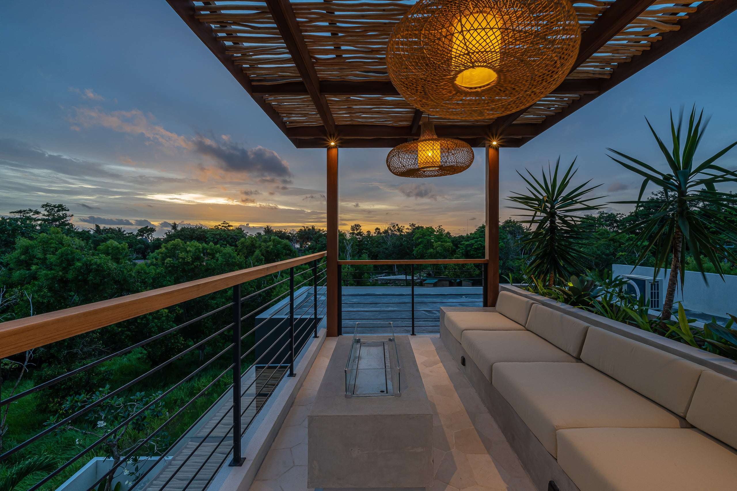 Spacious 3BR Uluwatu Villa with BBQ & Rooftop! 40