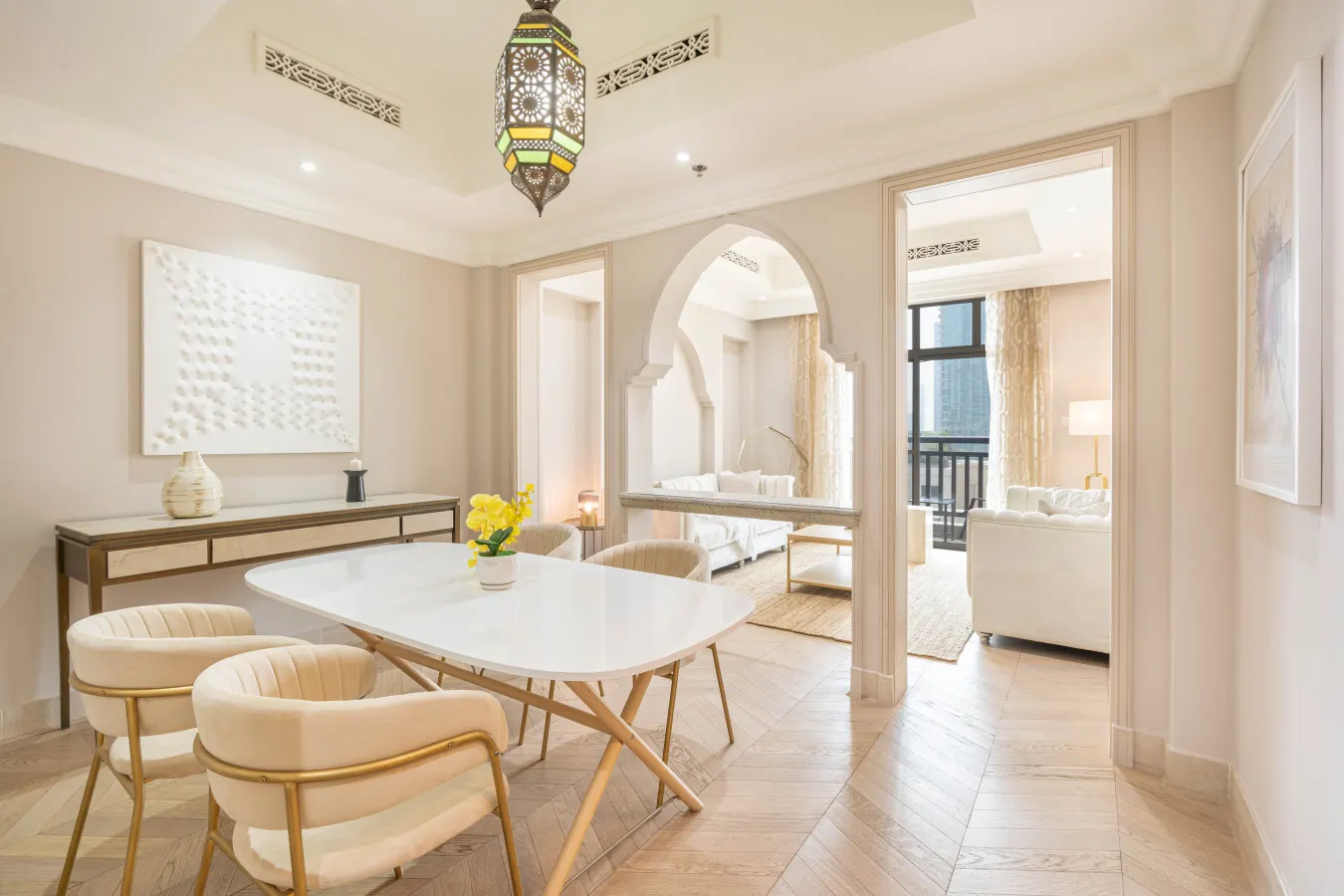 Souk Al Bahar Home w/ direct Dubai Mall Access