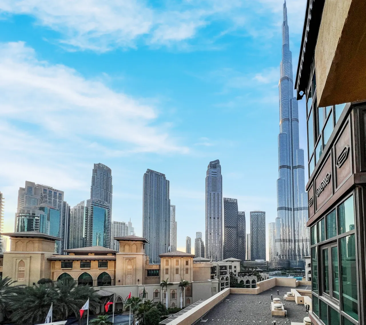 Souk Al Bahar Home w/ direct Dubai Mall Access 2