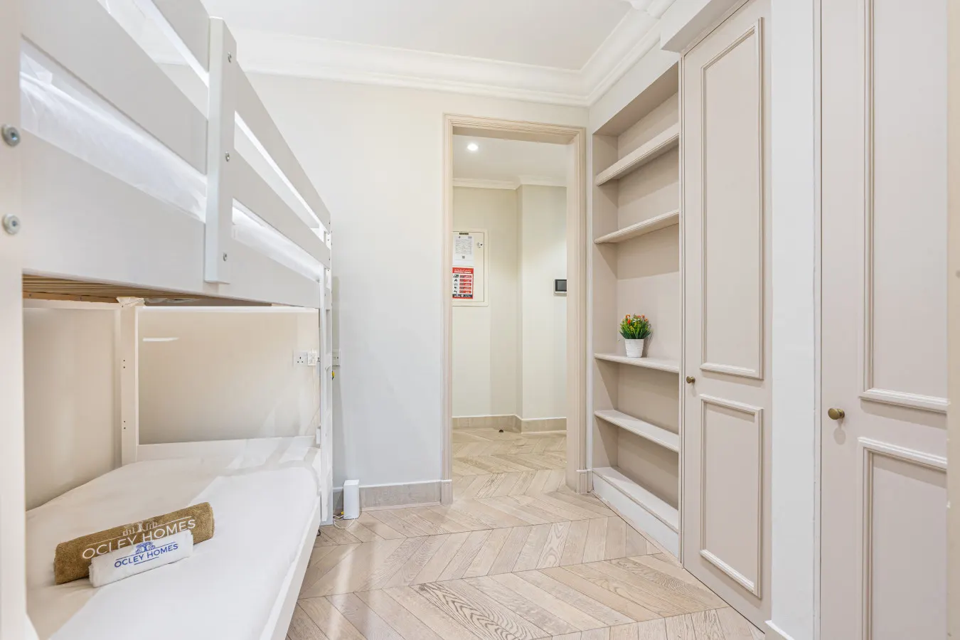Souk Al Bahar Home w/ direct Dubai Mall Access 19