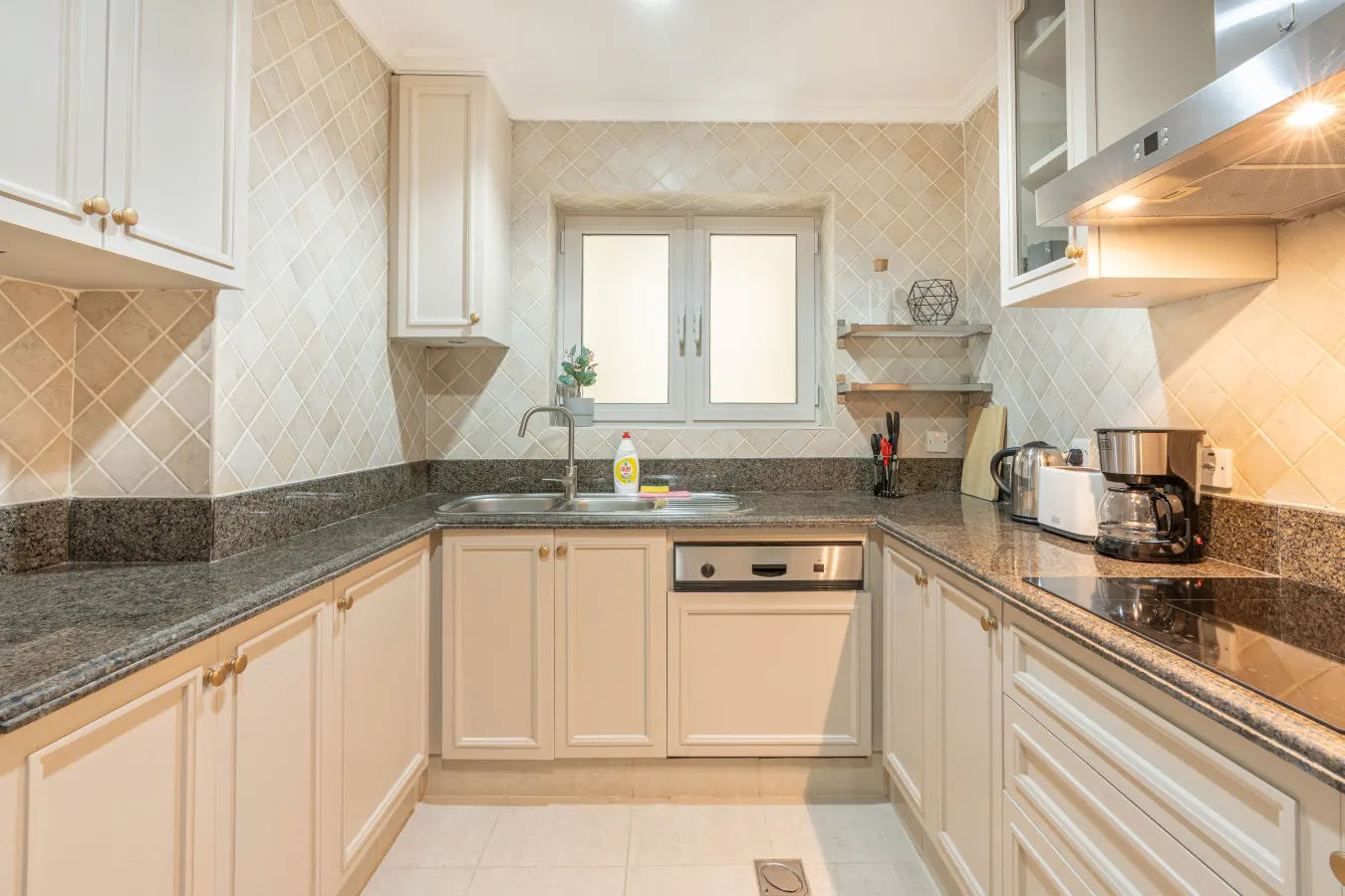 Souk Al Bahar Home w/ direct Dubai Mall Access 3