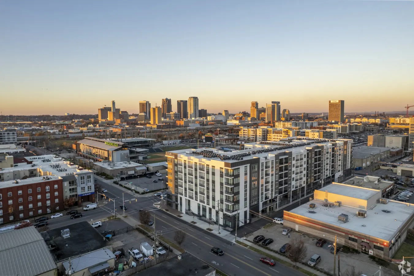Upscale 2BR Near Regions Field + Park 2