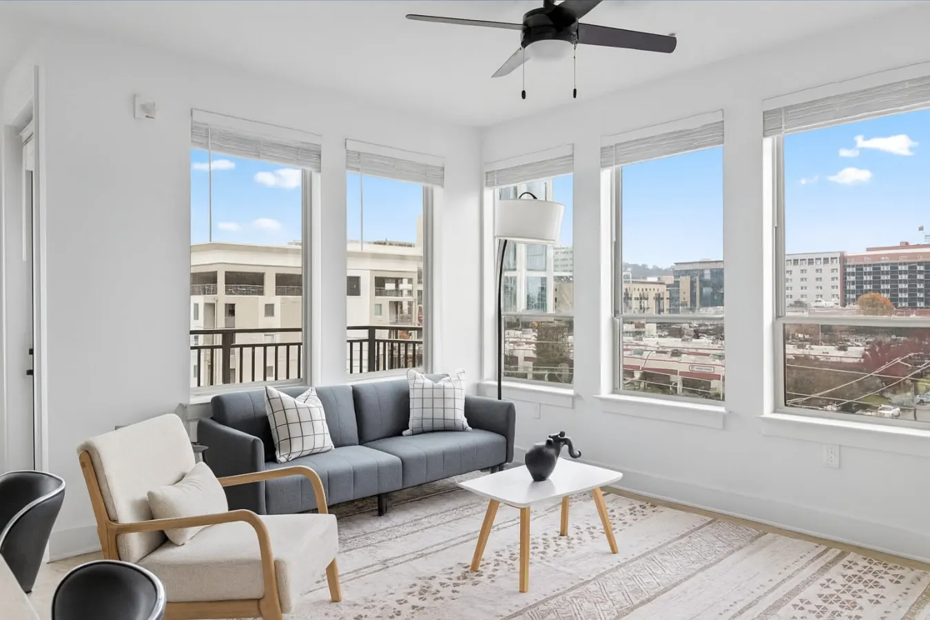 Upscale 2BR Near Regions Field + Park 9