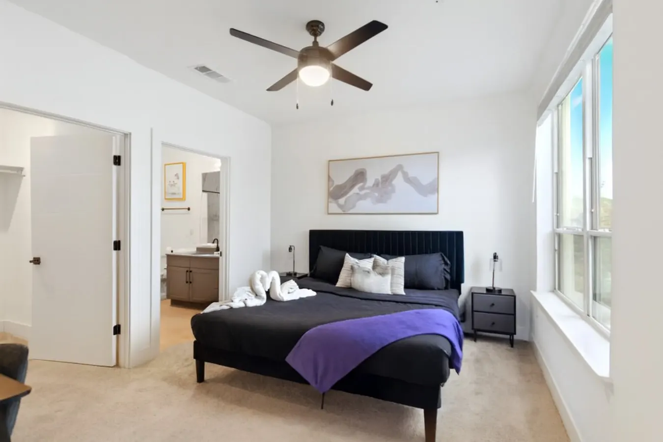 Upscale 2BR Near Regions Field + Park 10