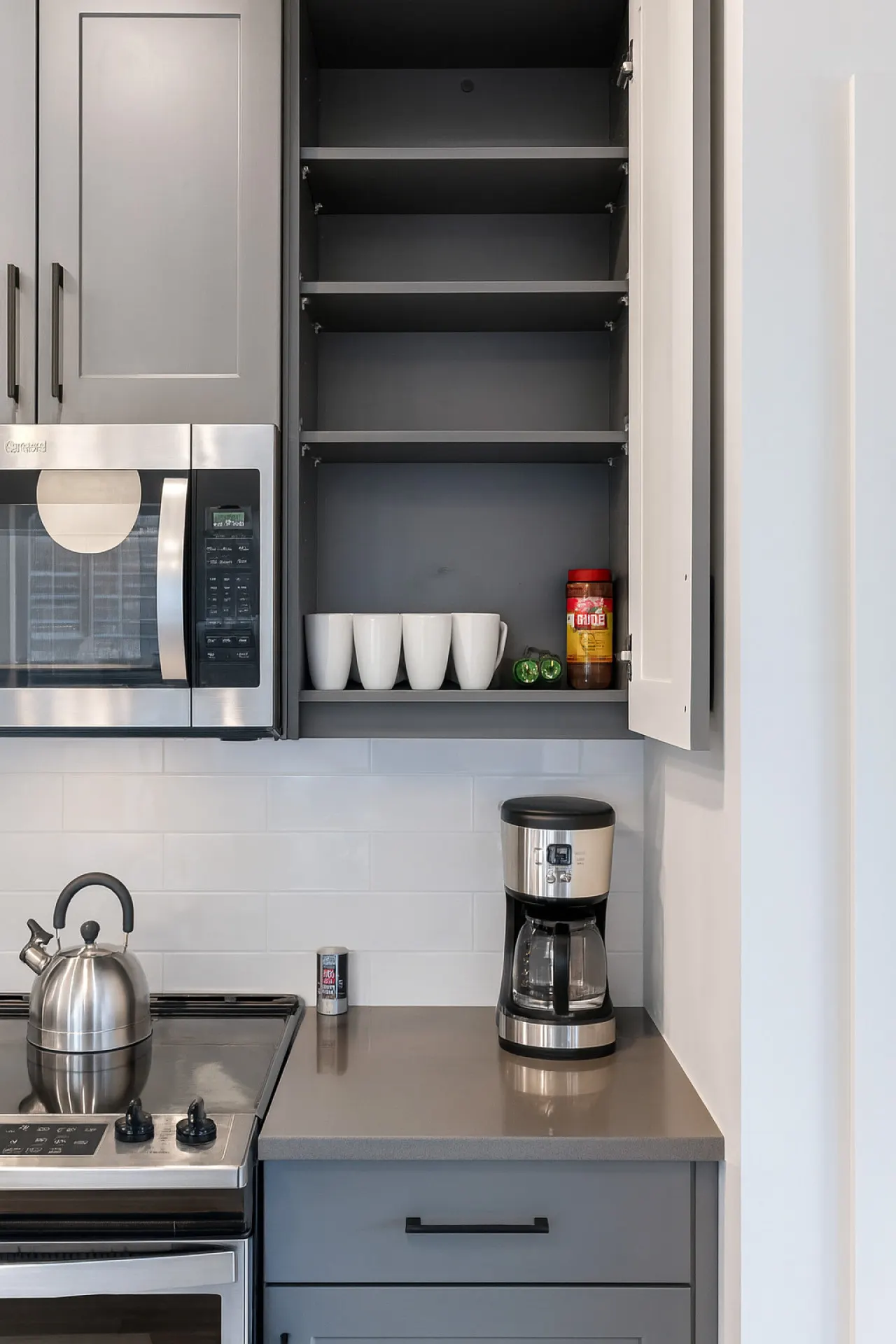 Upscale 2BR Near Regions Field + Park 20