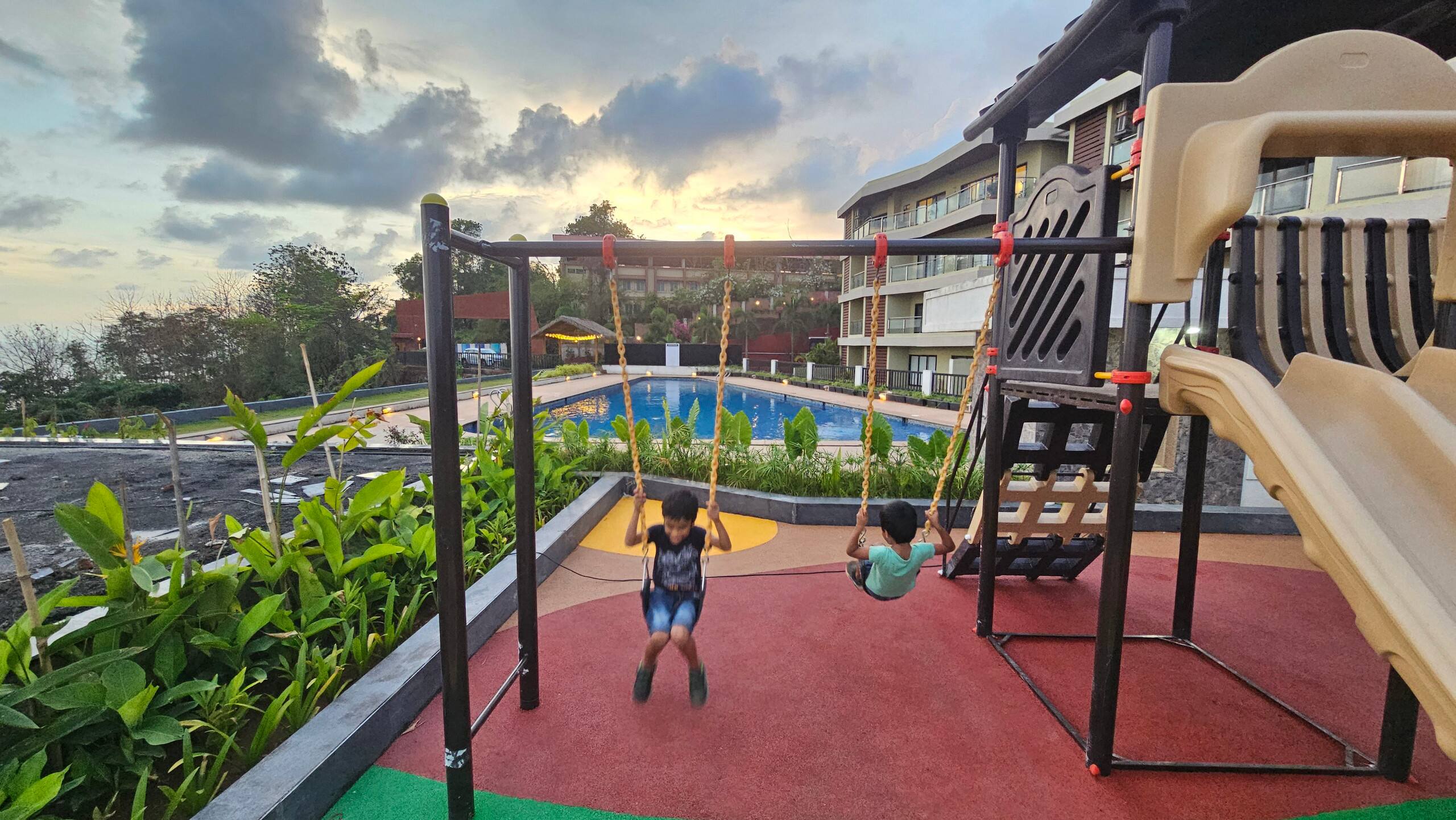 Stelliam's Chic Apartment nr Shyama Prasad Stadium 19