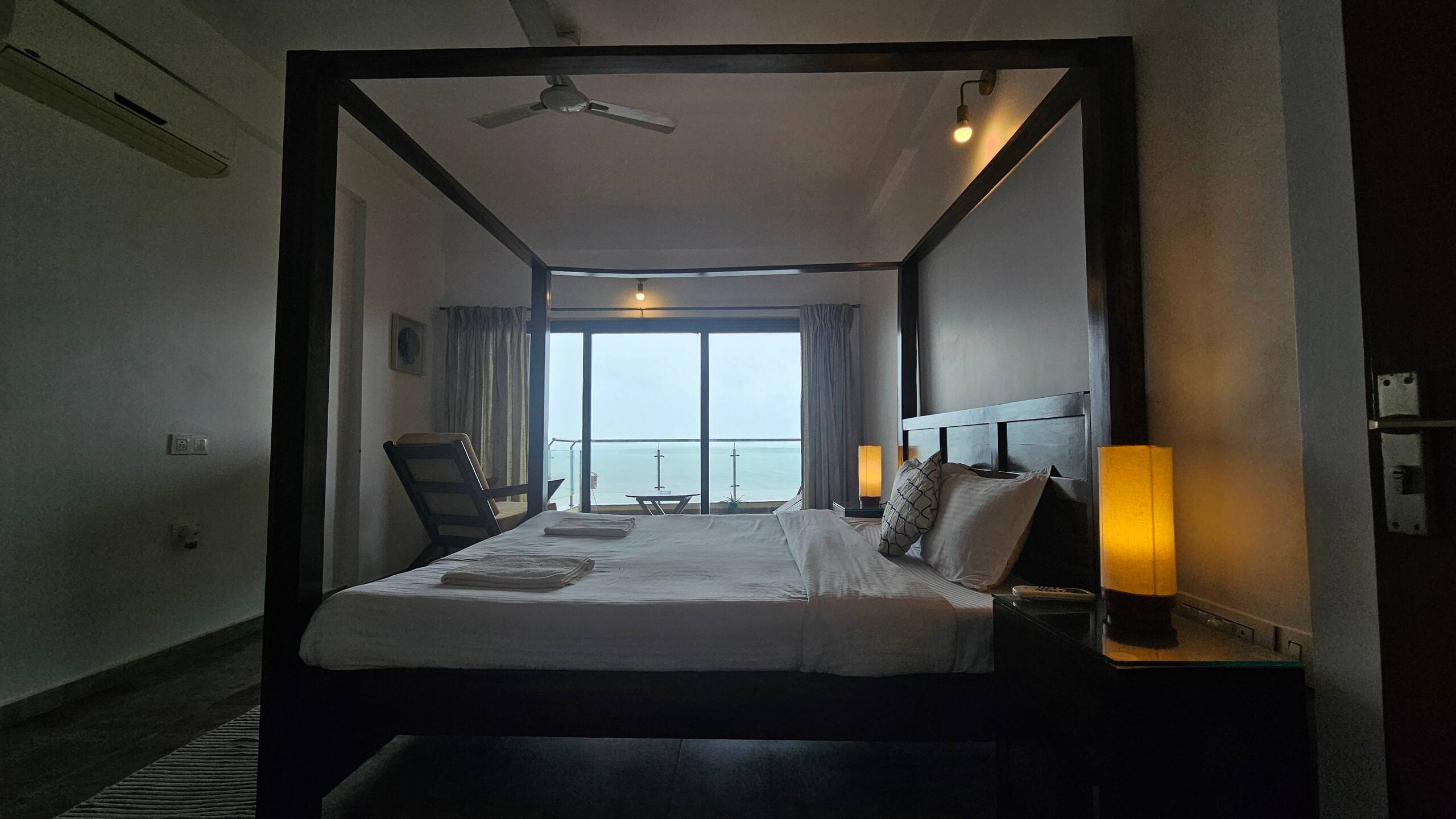 Stelliam's Chic Apartment nr Shyama Prasad Stadium 9