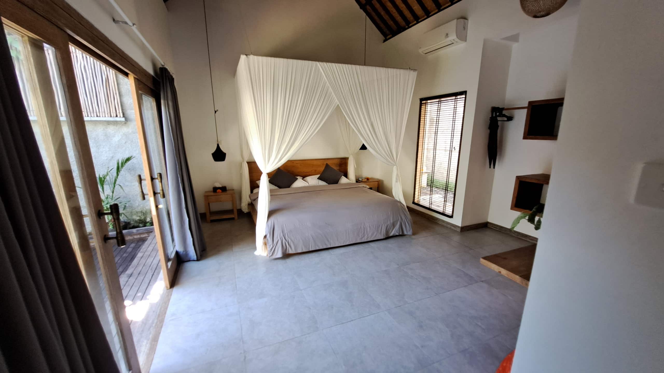 Oasis: Central Ubud - Casa Tepi Kali 2