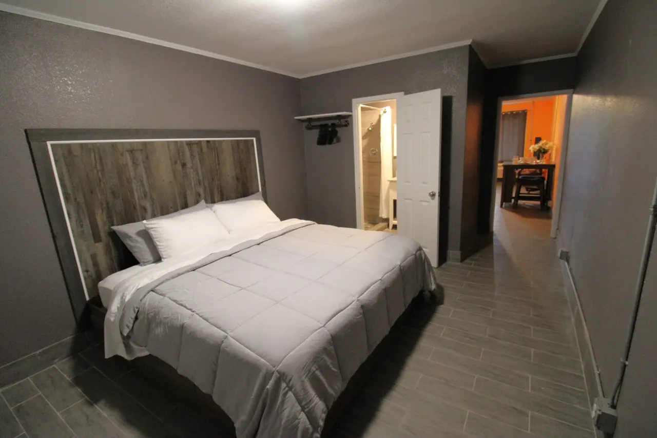 The Razorback at 1611 Residences 2