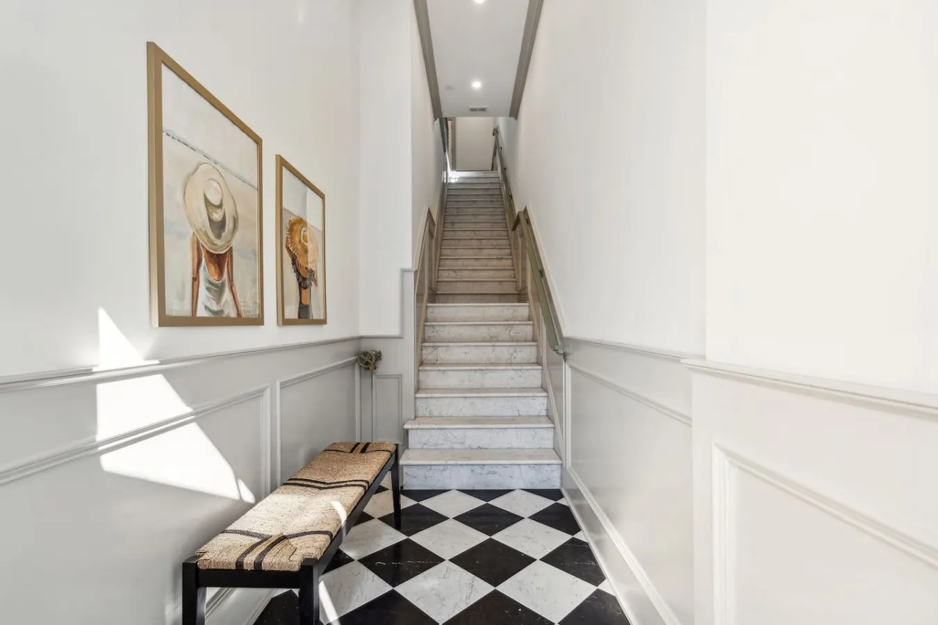 The Cannon Exchange Building Two Luxury Residences 1 Block to King Street 9