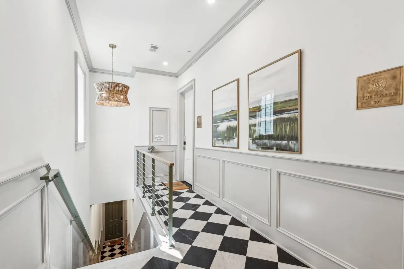 The Cannon Exchange Building Two Luxury Residences 1 Block to King Street 7