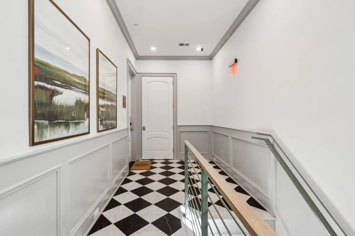 The Cannon Exchange Building Two Luxury Residences 1 Block to King Street 8