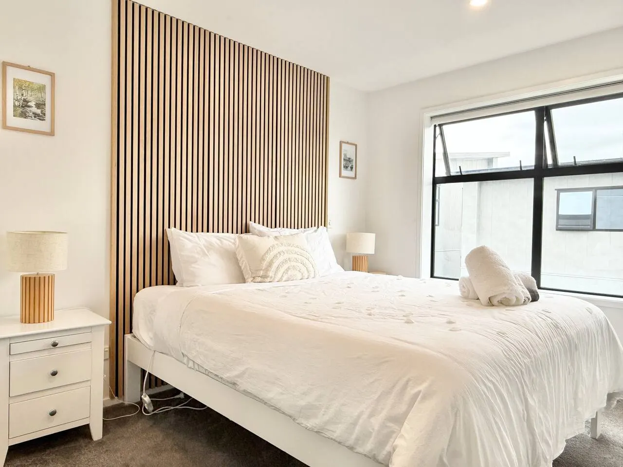 * Rest Easy in CBD – 2 BRM, Free Park, Fast WiFi 8
