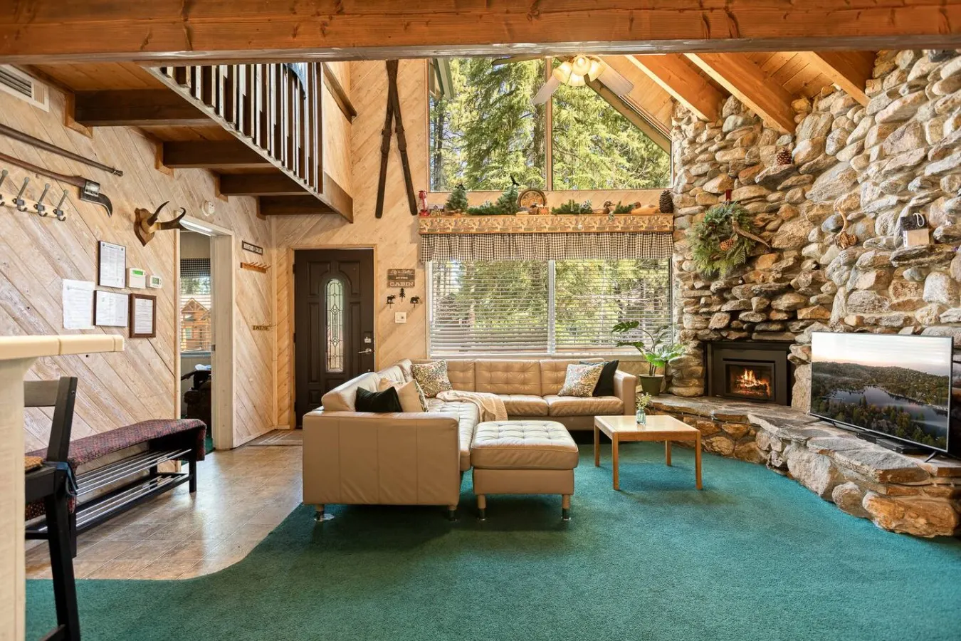 Summit Haus Game Room, Close to Snow Summit 8