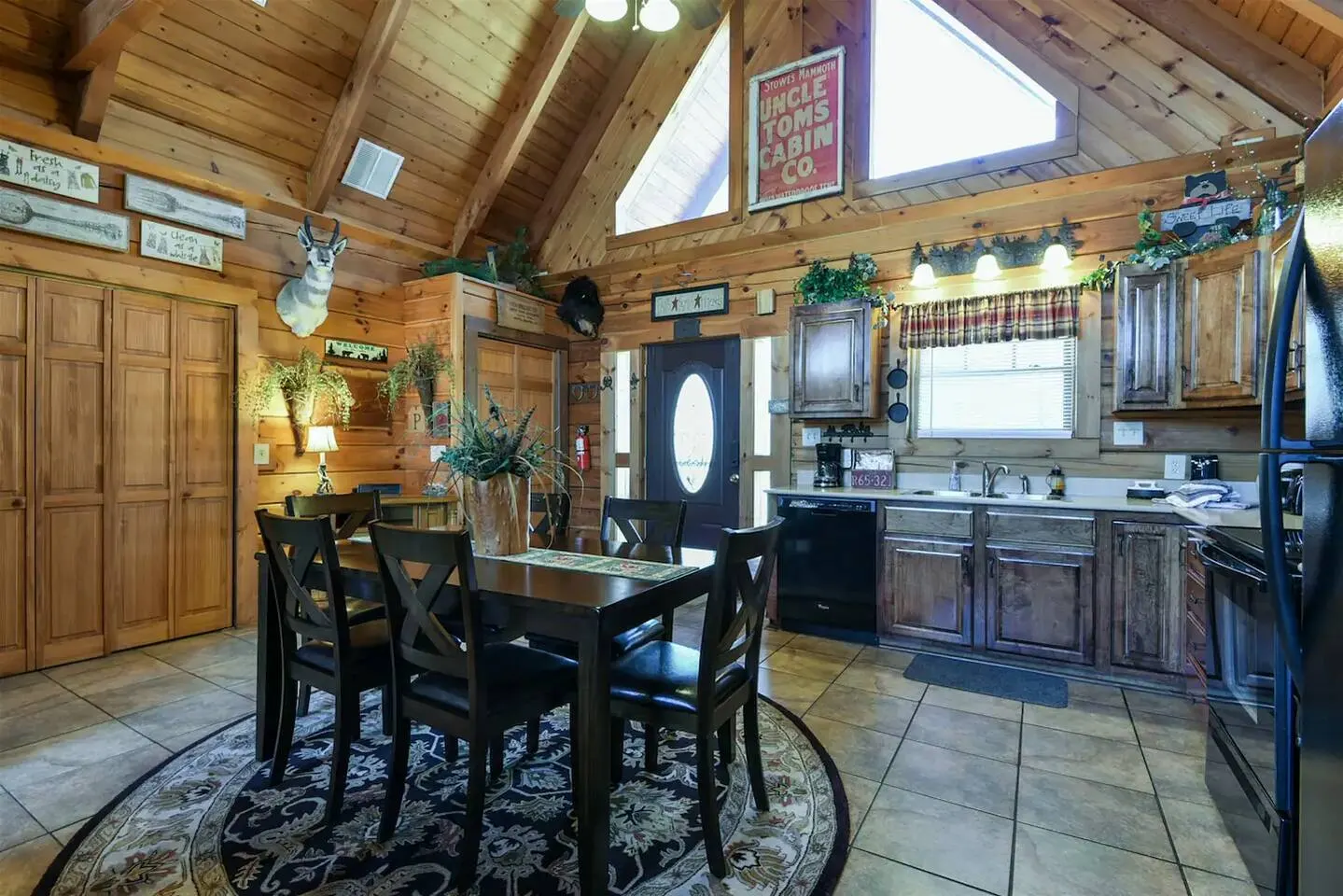 Sweet Life Cabin, Branson Cedars Resort Fun, Pool — photo 5