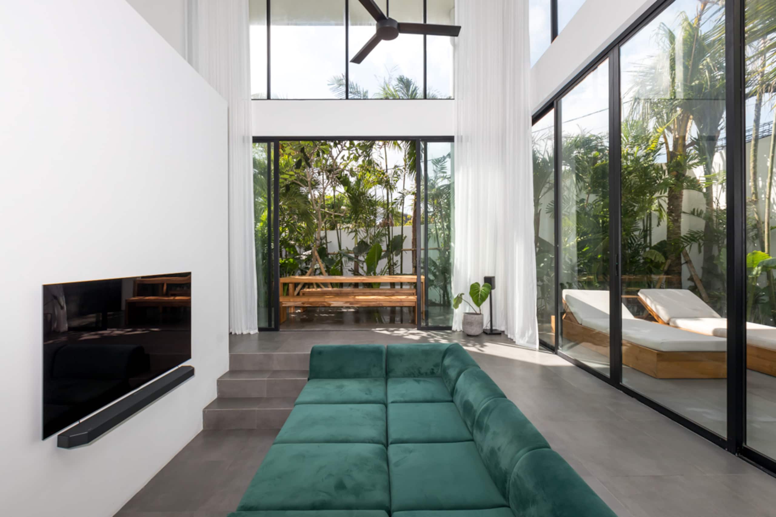 Seseh Villa VI - The Leo Villas