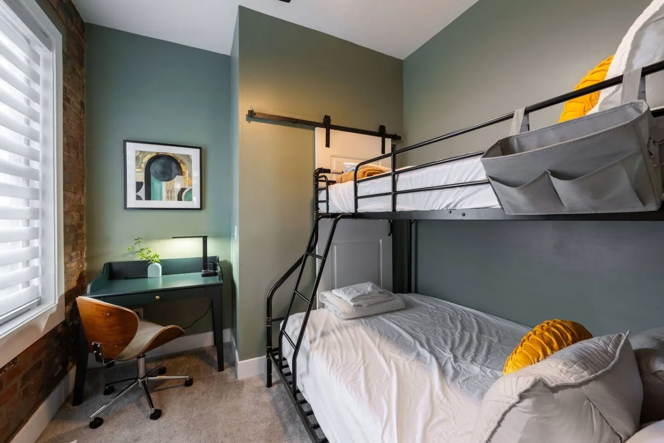 3BR Home + Hot Tub + Stadiums near Downtown, OTR 9