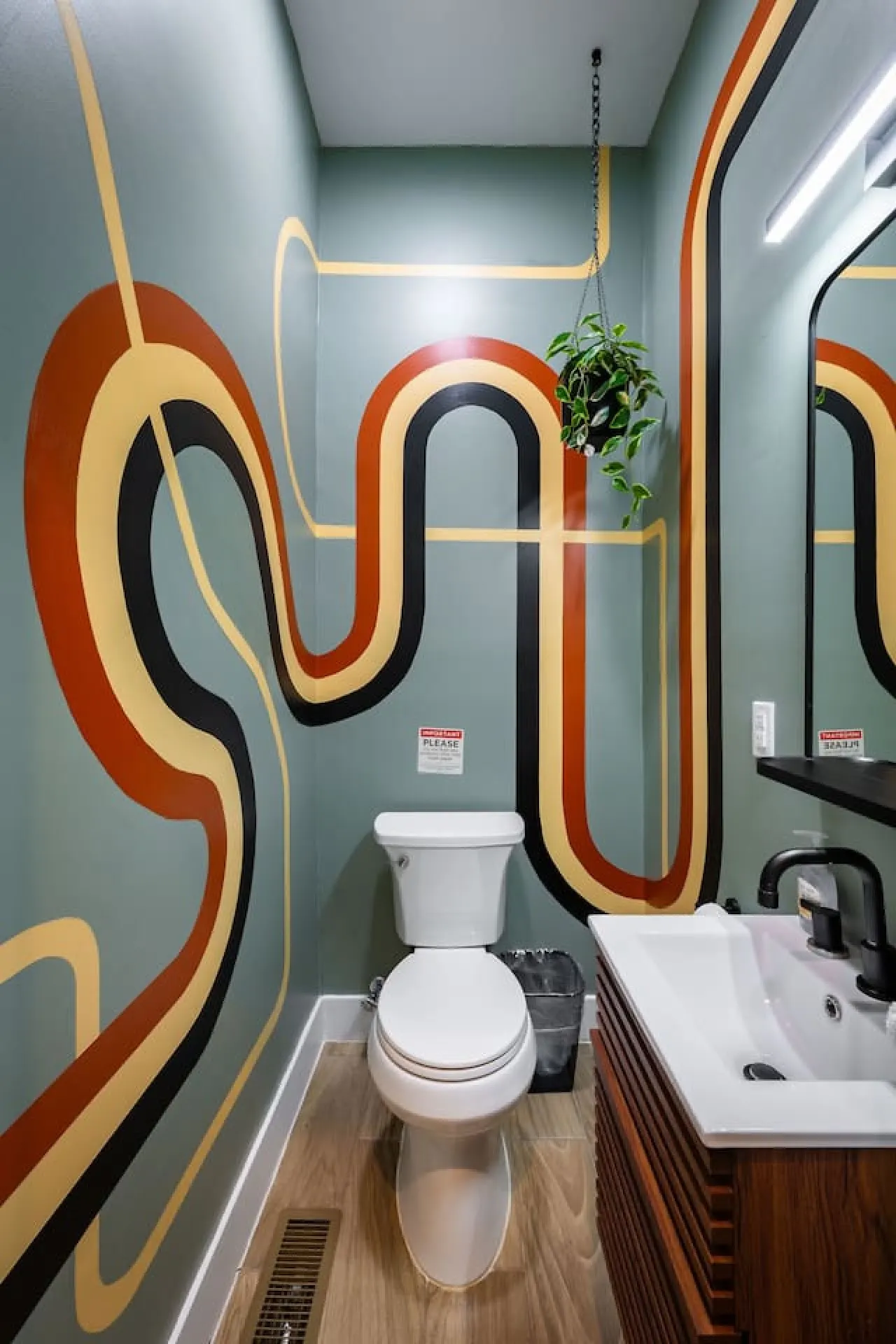 3BR Home + Hot Tub + Stadiums near Downtown, OTR 10