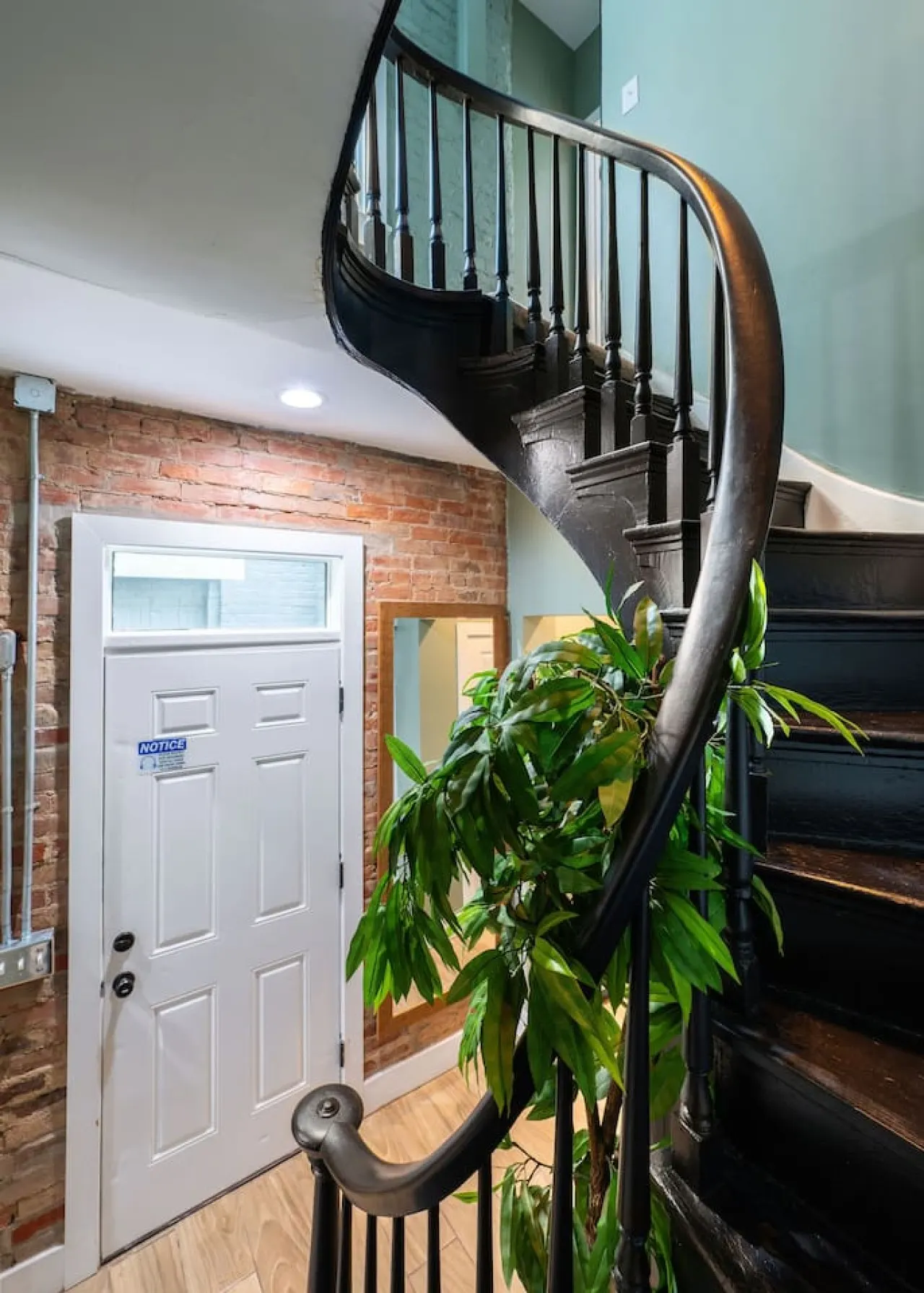 3BR Home + Hot Tub + Stadiums near Downtown, OTR 16