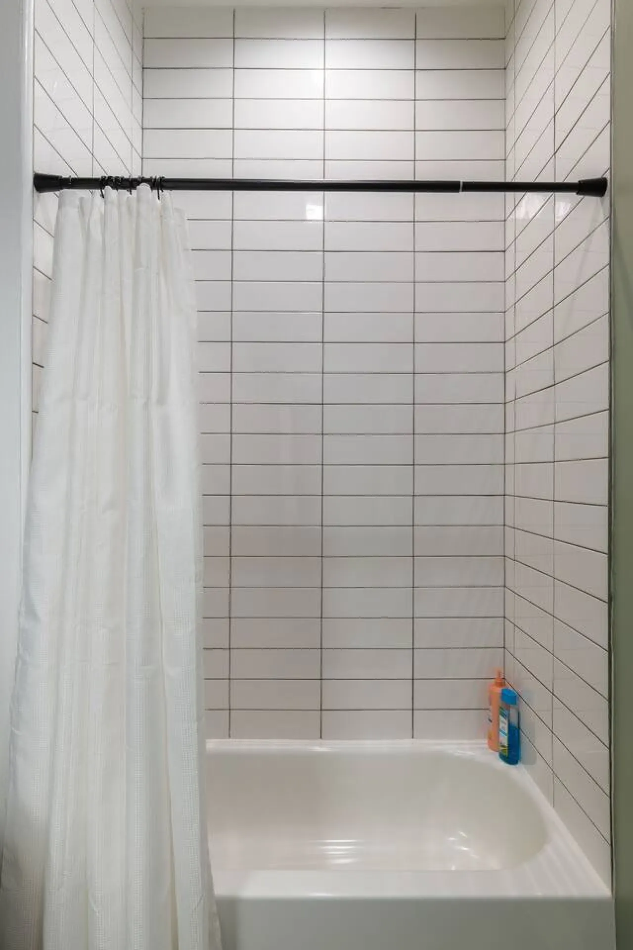 3BR Home + Hot Tub + Stadiums near Downtown, OTR 20