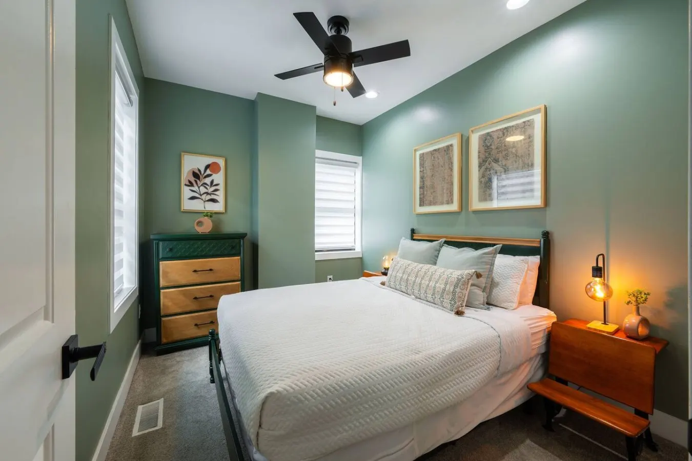 3BR Home + Hot Tub + Stadiums near Downtown, OTR 3