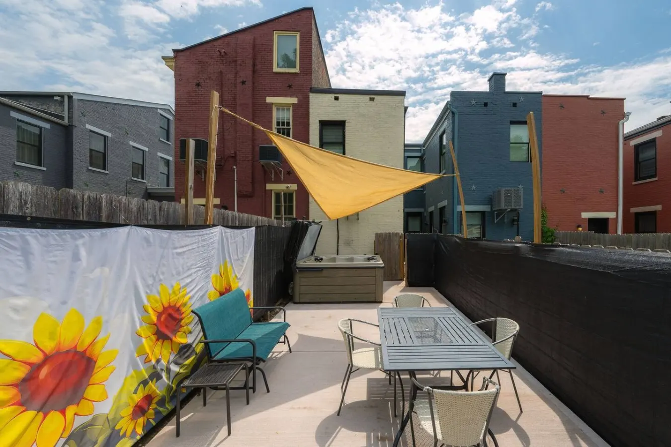3BR Home + Hot Tub + Stadiums near Downtown, OTR 7