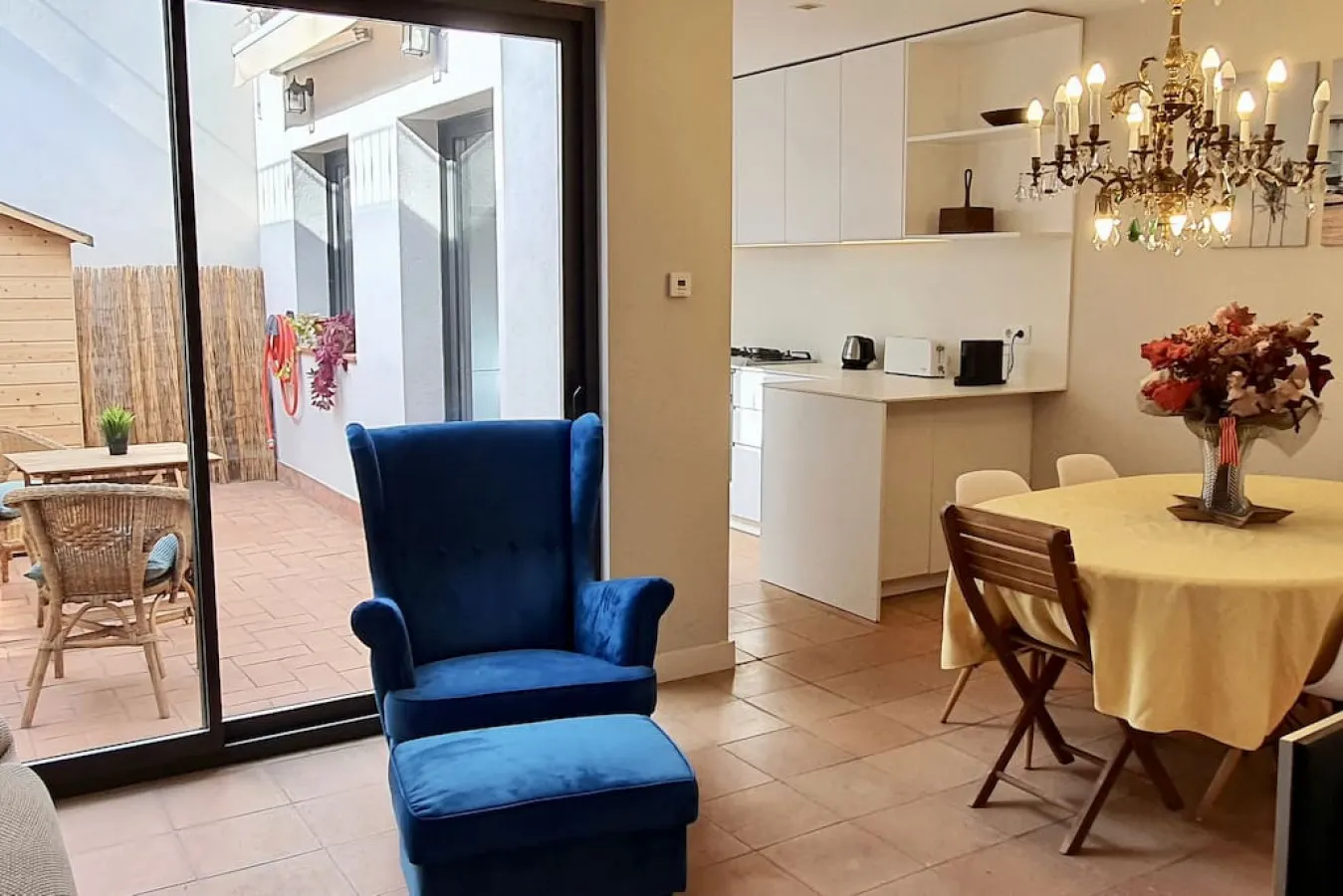 Opening Doors Vilassar. 150 mts from the beach!