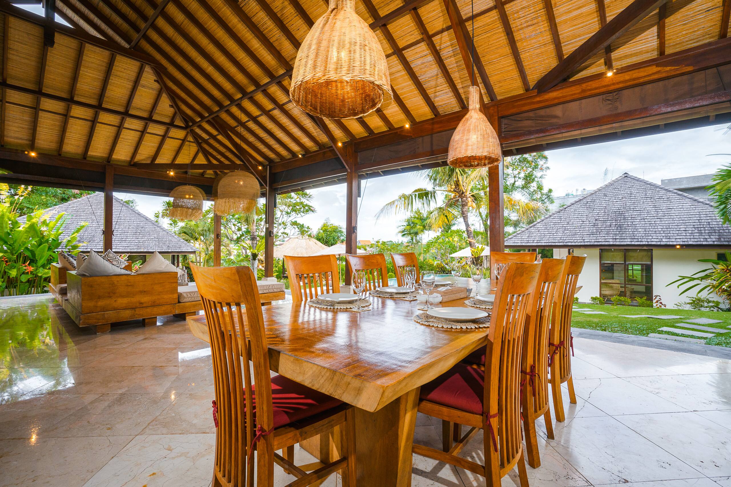 Villa Alroda Sawah, private luxury oasis in Canggu 20