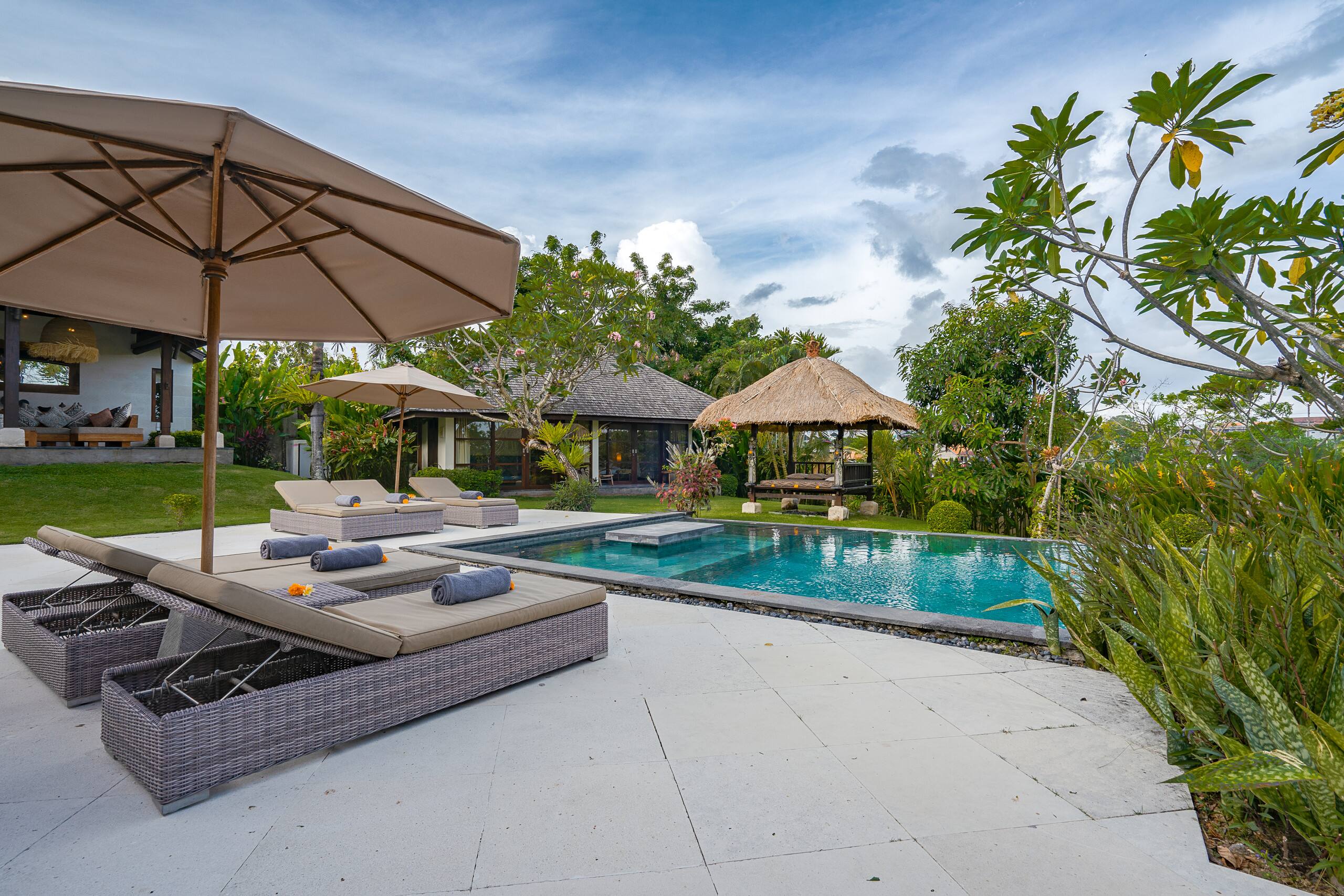 Villa Alroda Sawah, private luxury oasis in Canggu — photo 2
