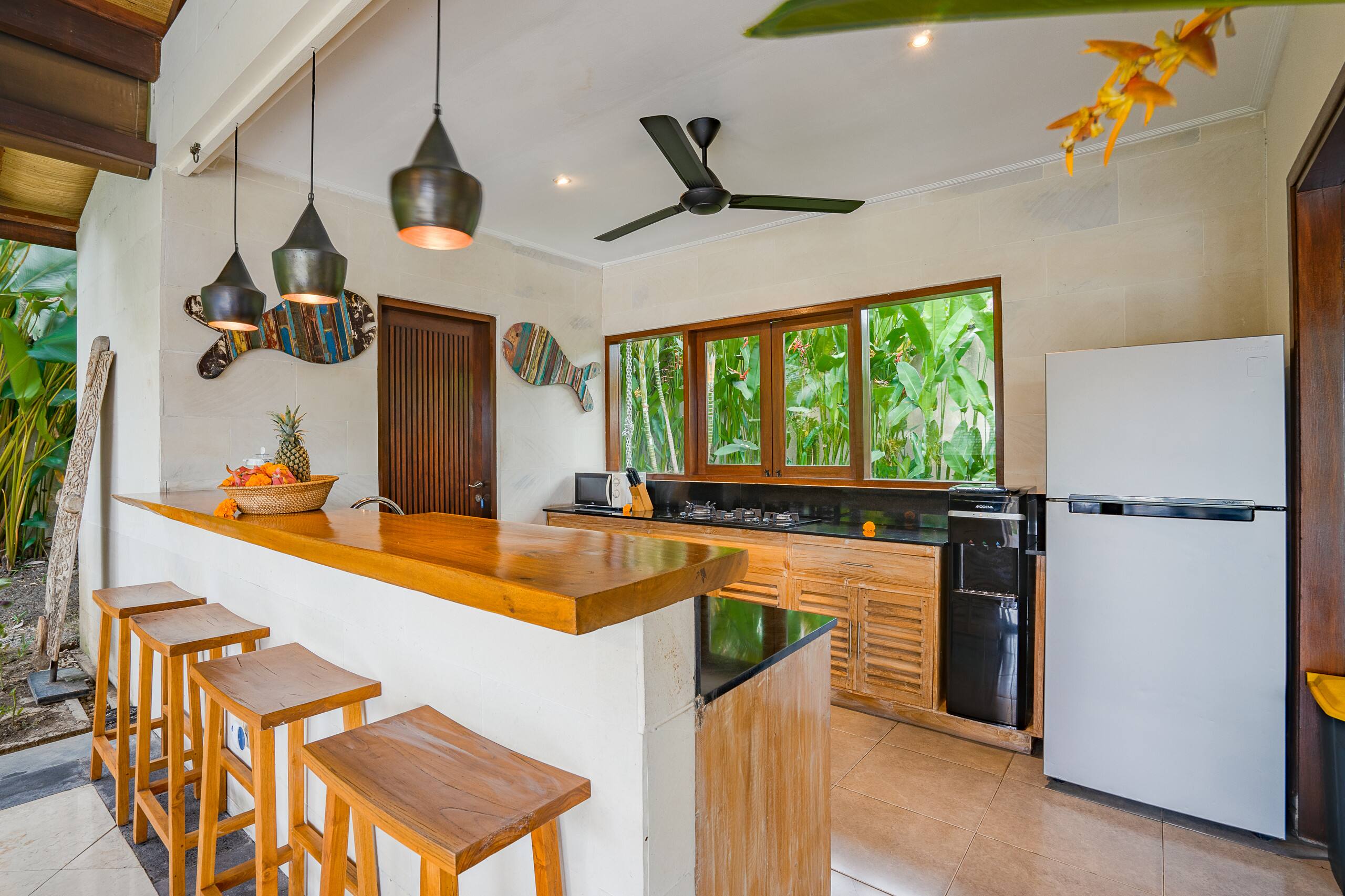 Villa Alroda Sawah, private luxury oasis in Canggu 13